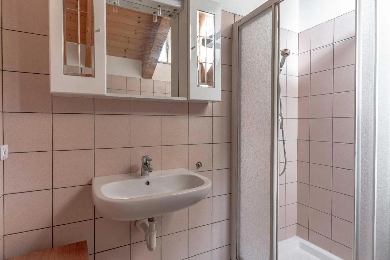 Shower in Chalet Musiera