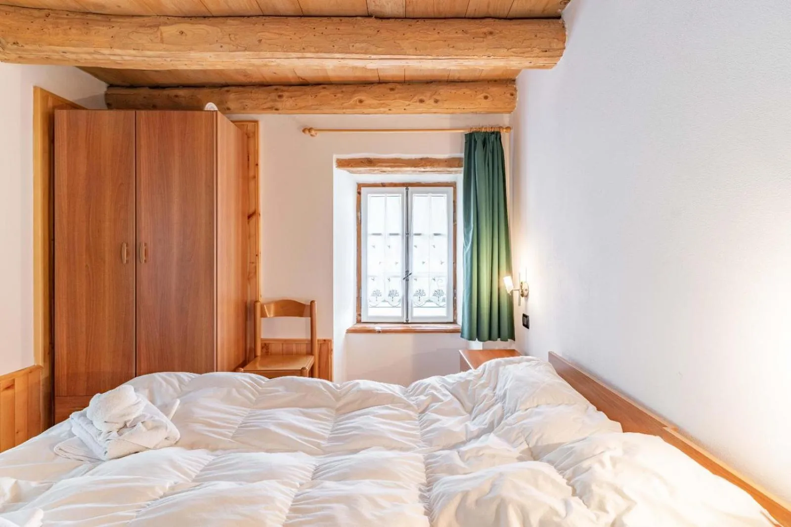 Bed in Chalet Musiera