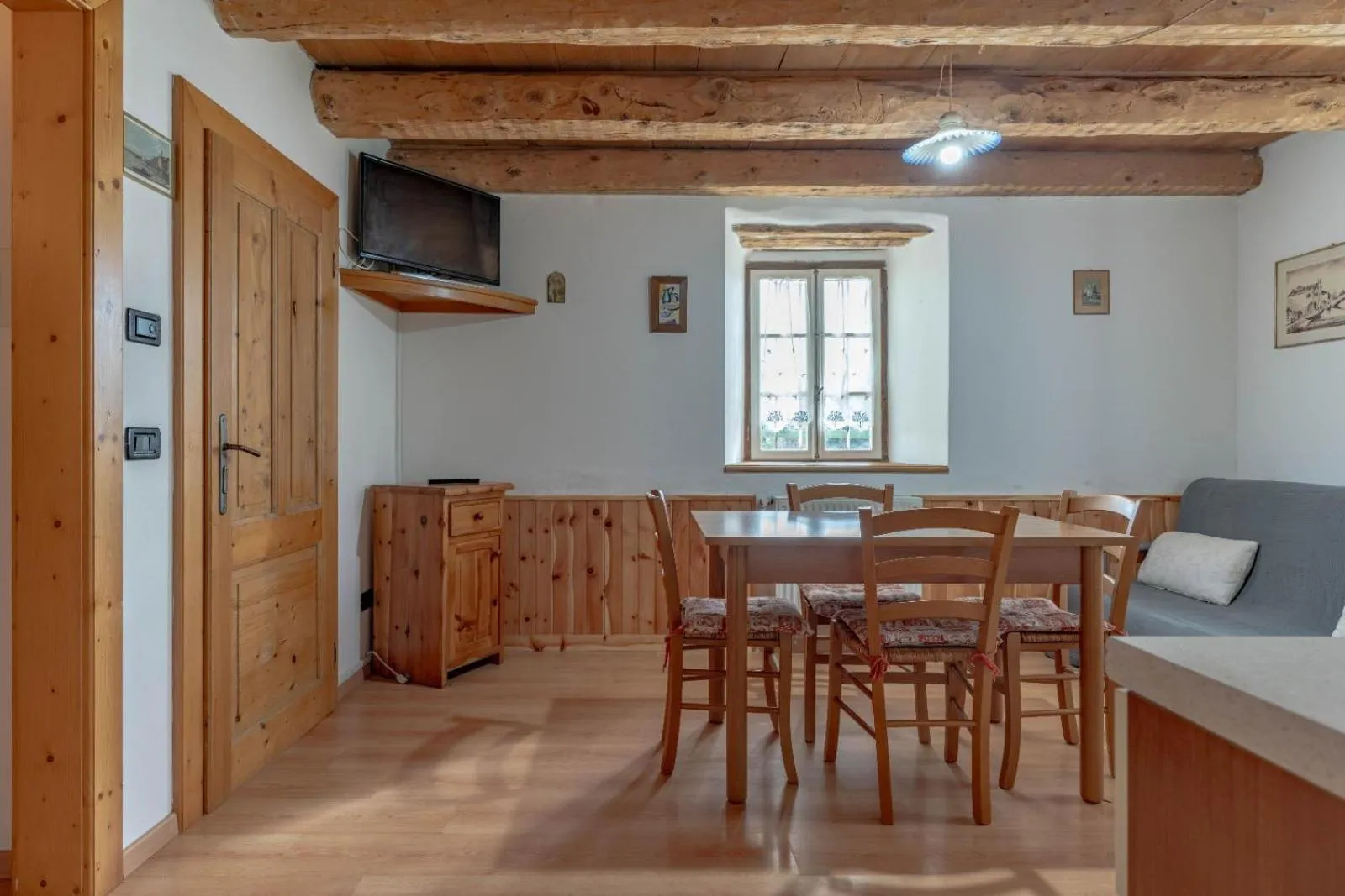 Living room in Chalet Musiera