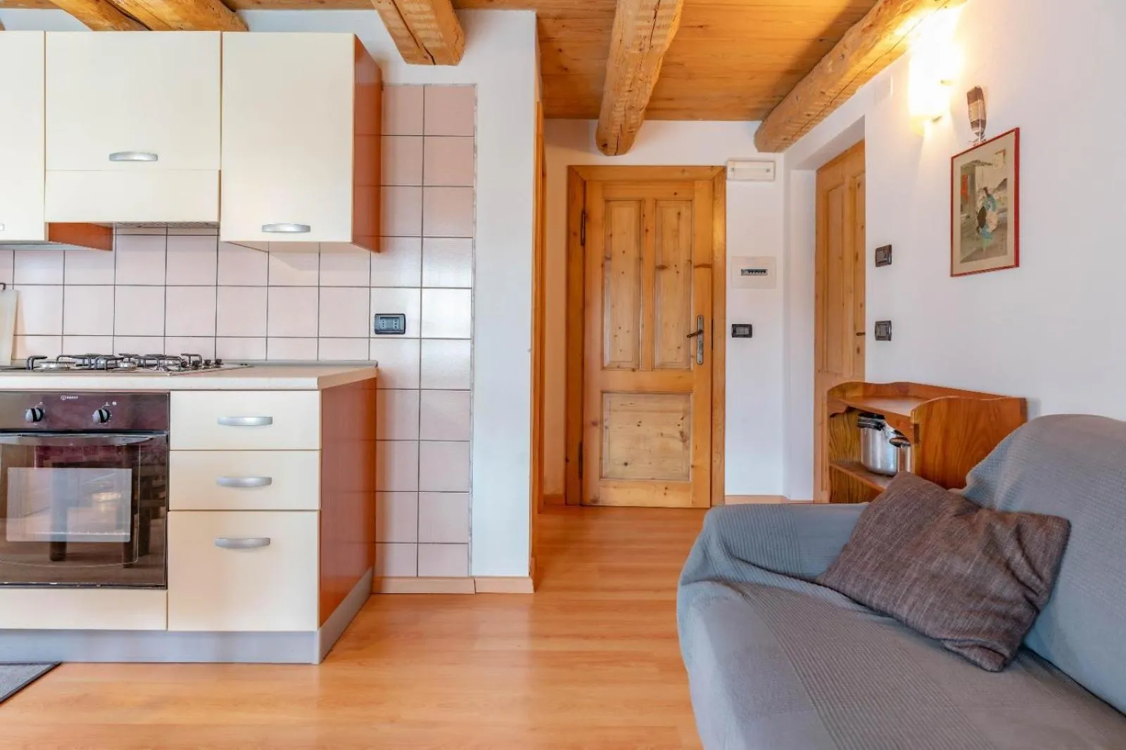 Kitchen or kitchenette in Chalet Musiera