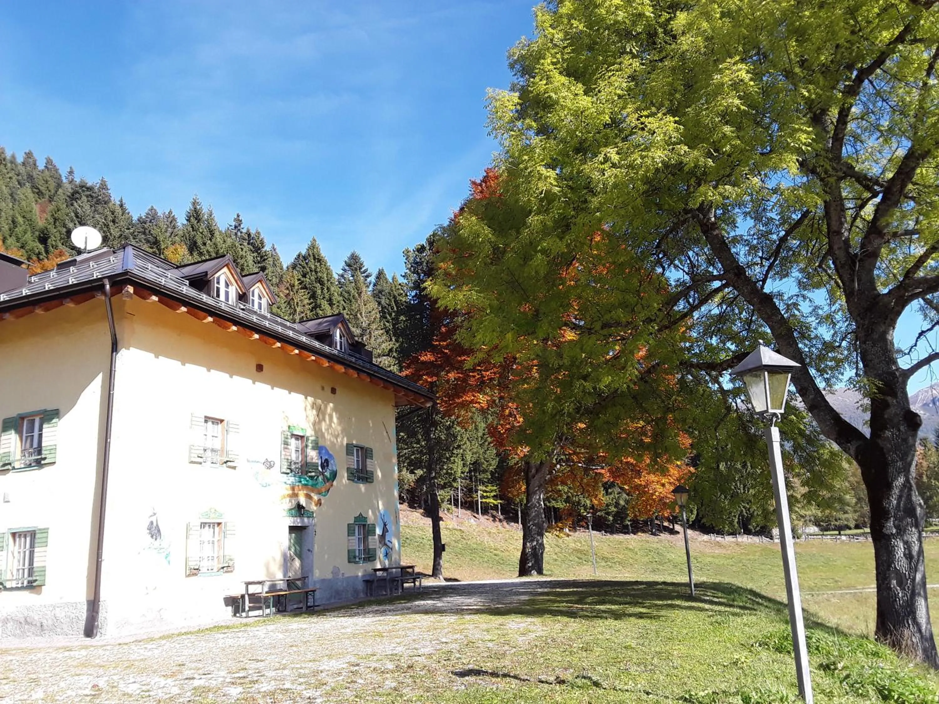 Property logo or sign in Chalet Musiera