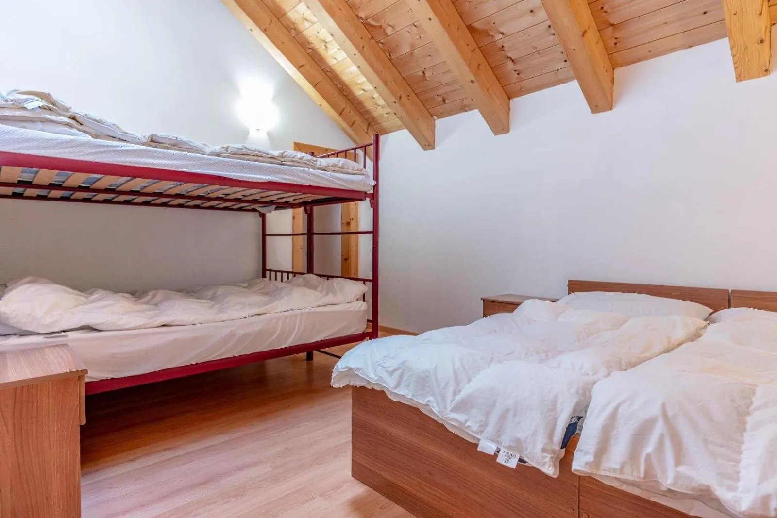 Bed in Chalet Musiera
