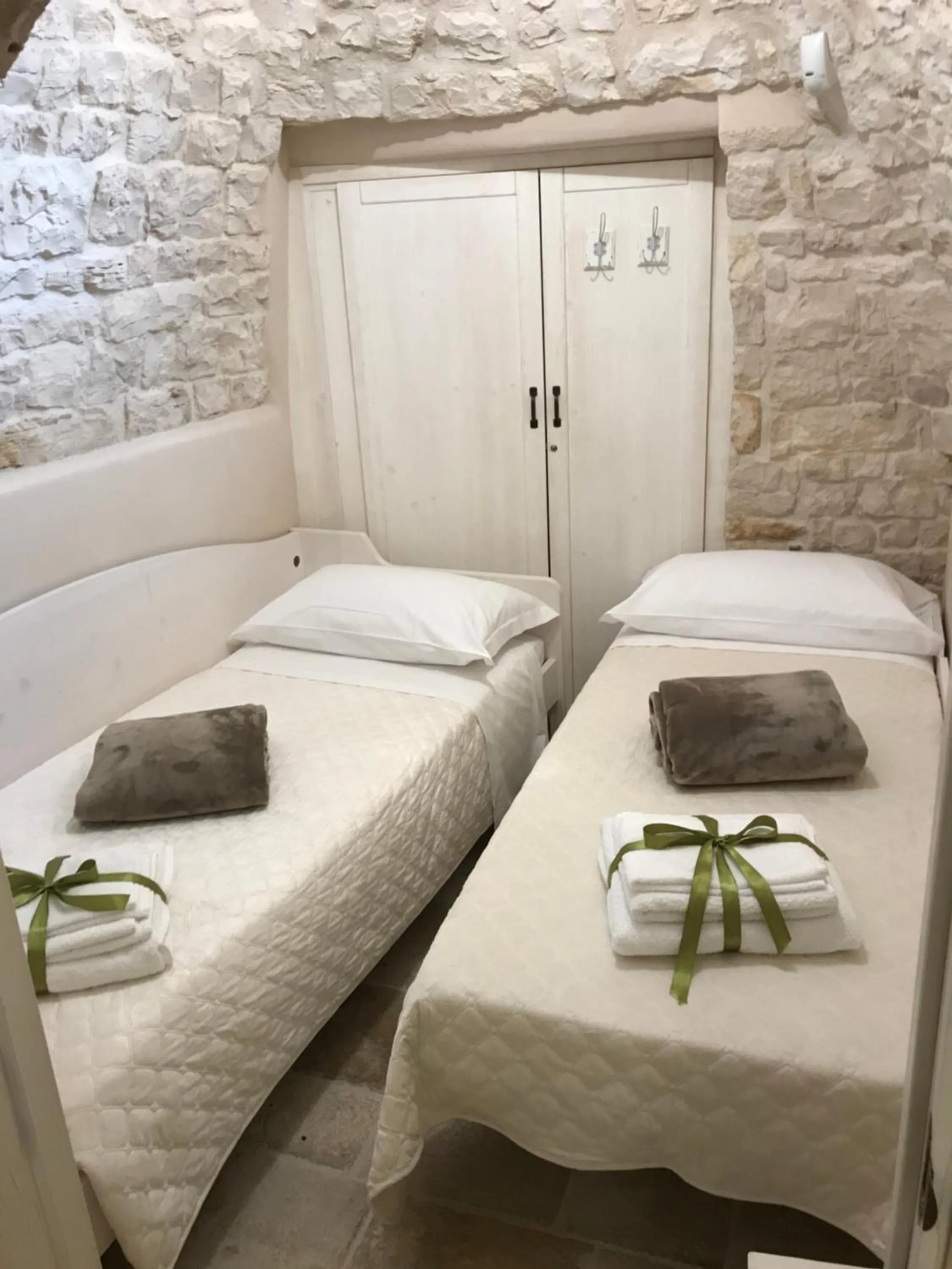 Two-Bedroom House - single occupancy in Suite Curcuma
