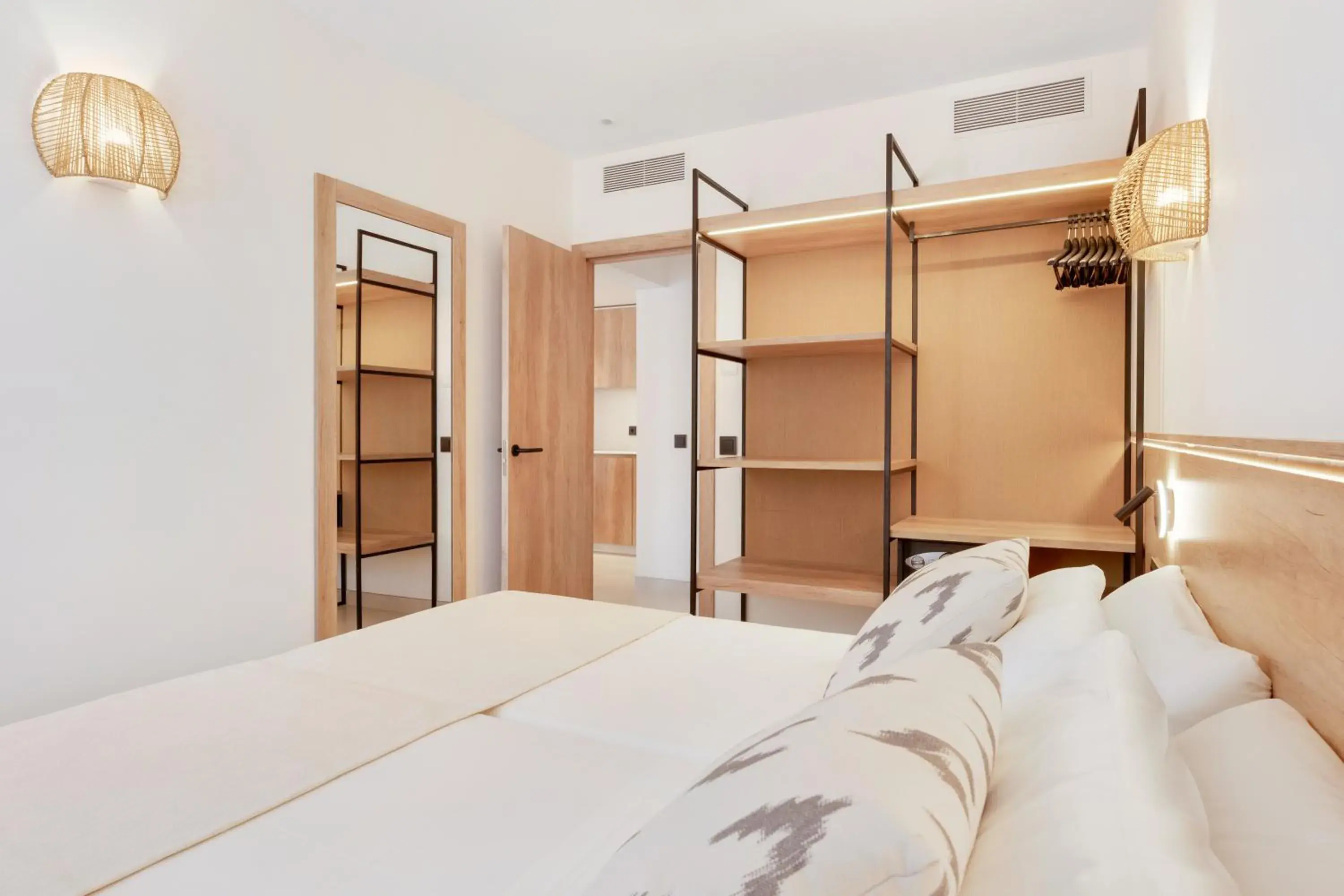 Photo of the whole room, Bed in Aparthotel Aquasol Photo of the whole room, Bed in Aparthotel Aquasol