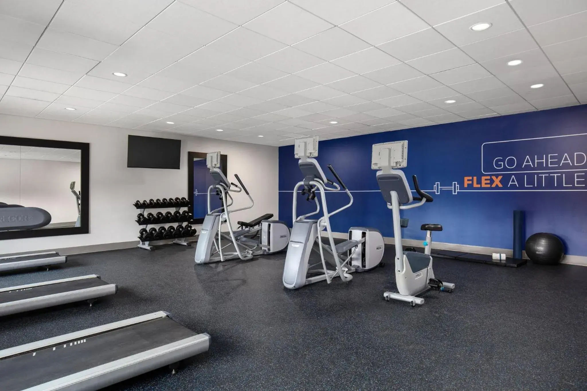 Spa and wellness centre/facilities in Holiday Inn Express & Suites - Dripping Springs - Austin Area by IHG Spa and wellness centre/facilities in Holiday Inn Express & Suites - Dripping Springs - Austin Area by IHG