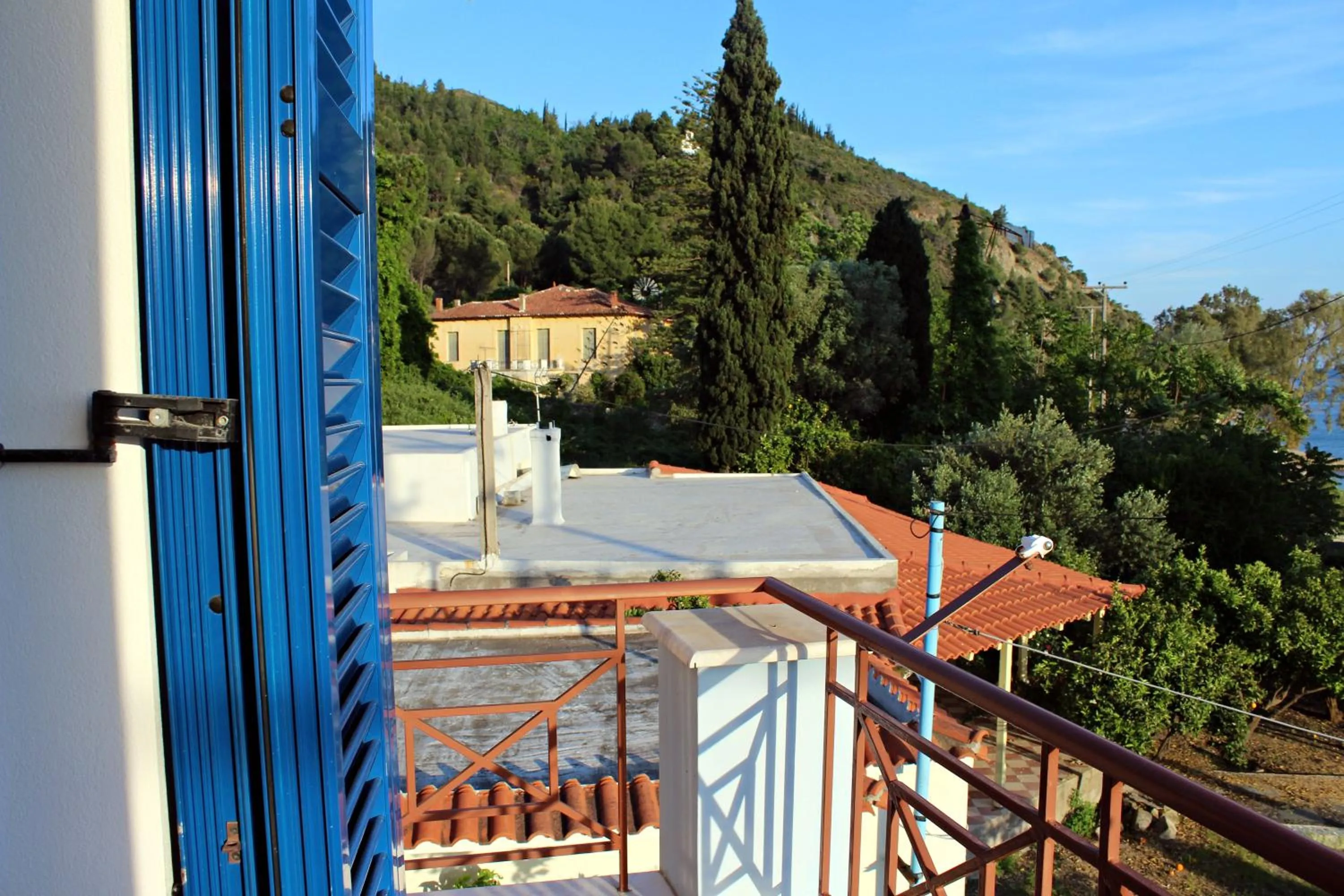 Koukounaries Apartments Limni