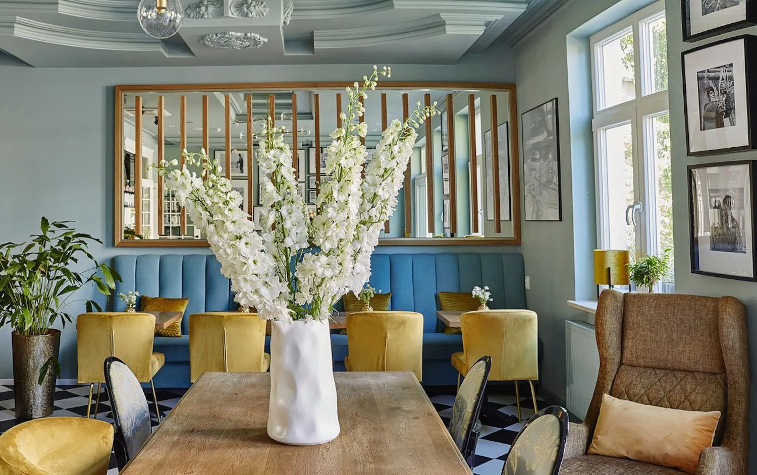 Restaurant/places to eat in Villa Antonina