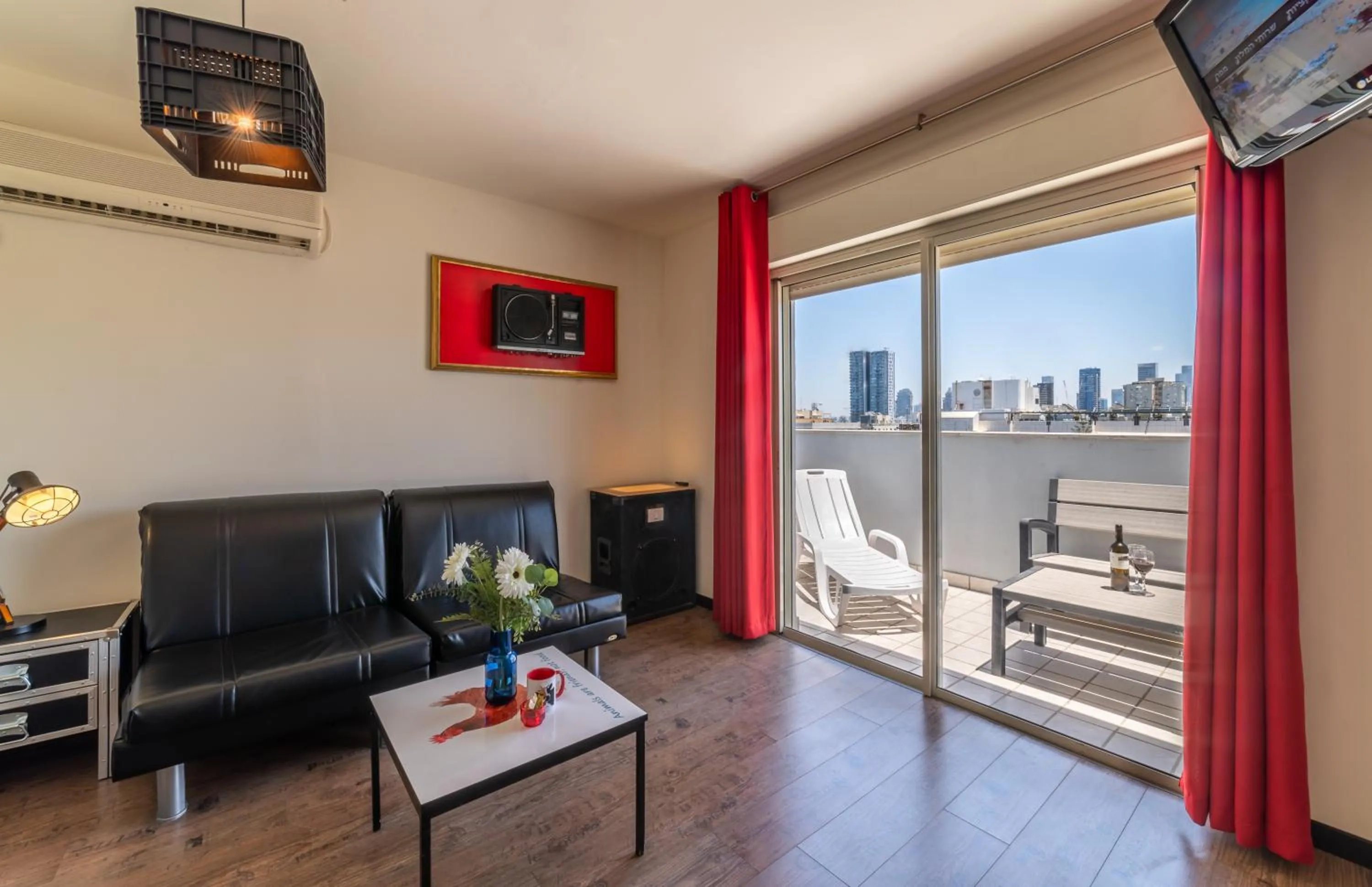 Living room in Ben Yehuda Apartments