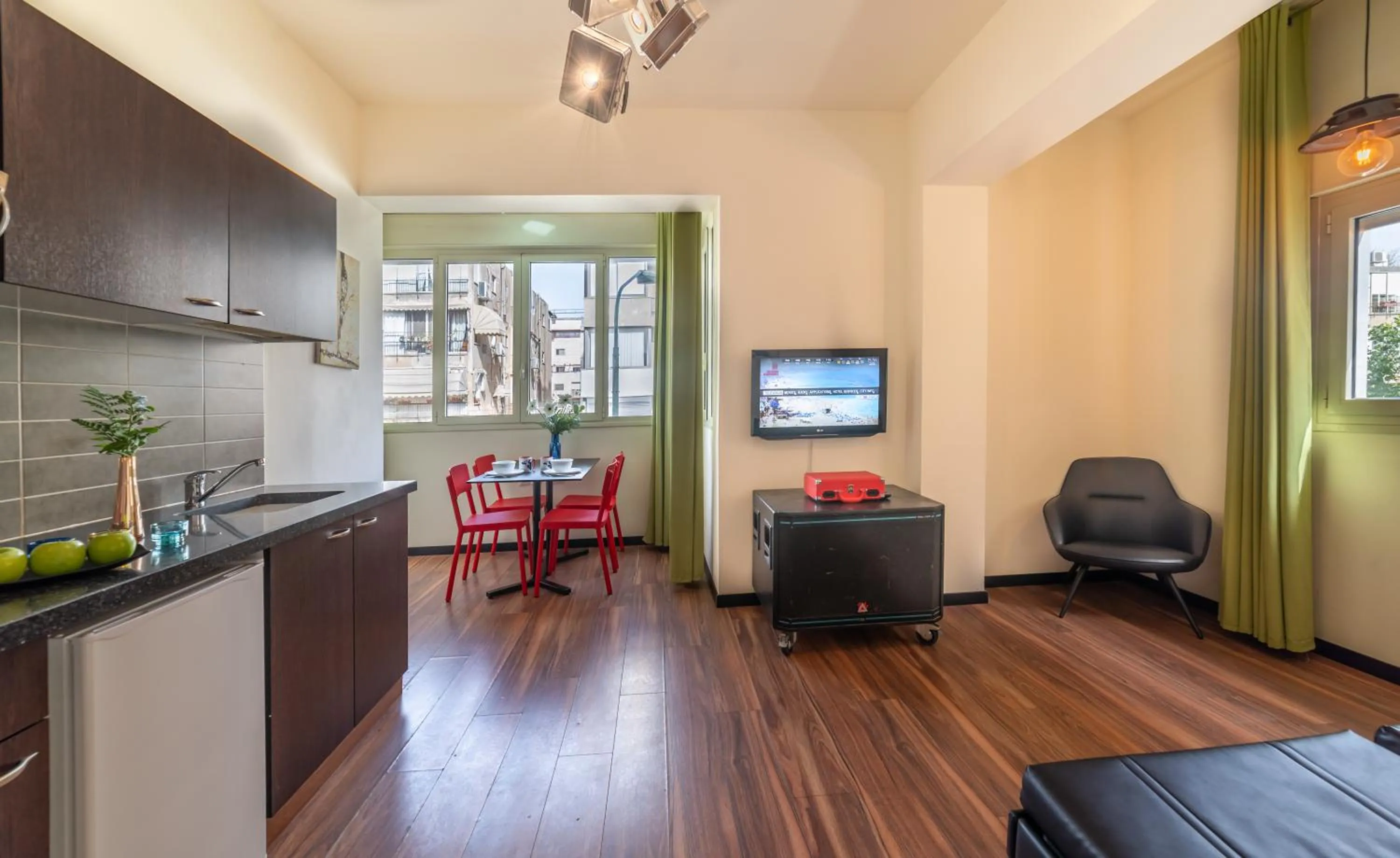 Living room in Ben Yehuda Apartments