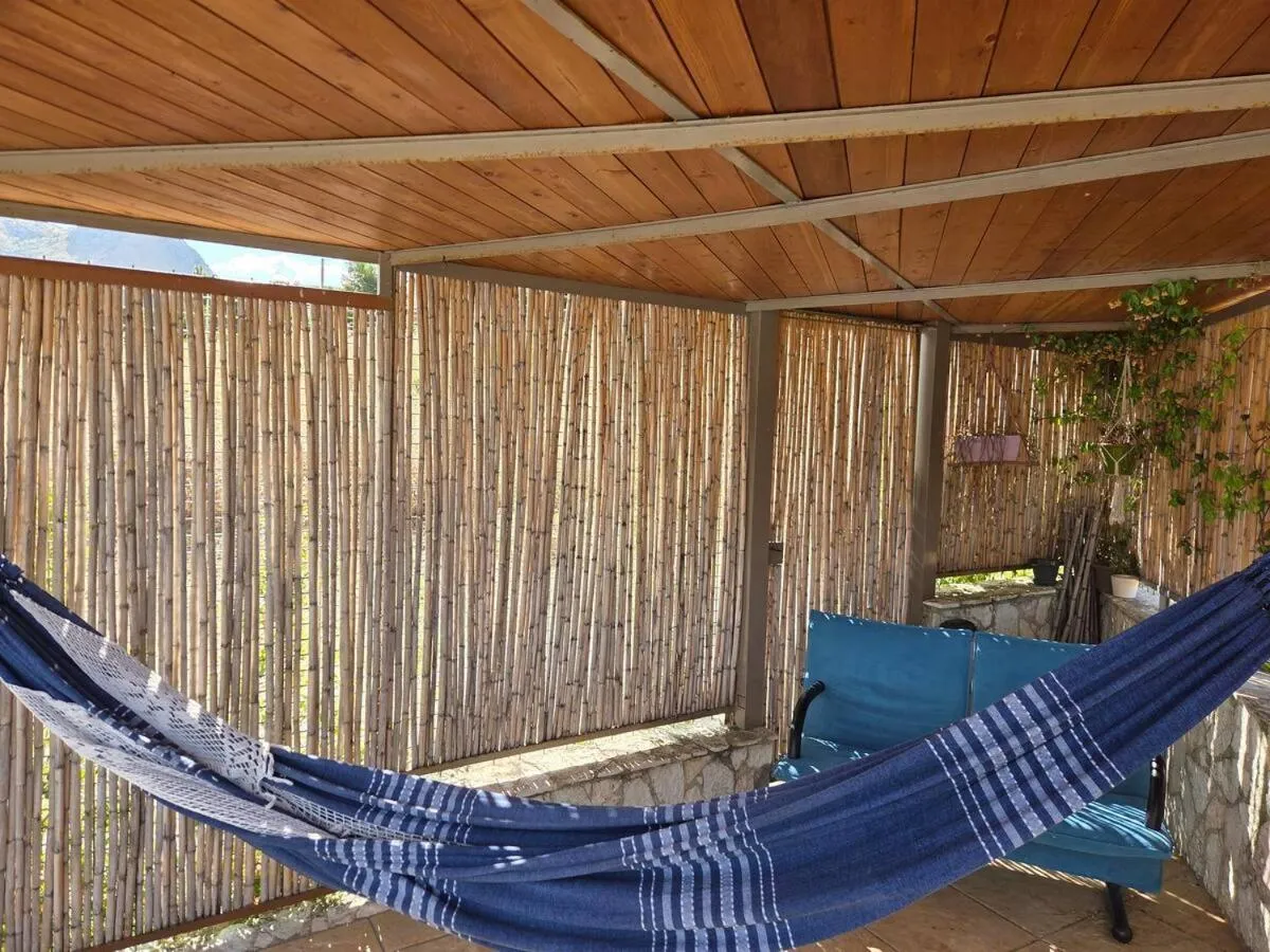 Balcony/Terrace in Kairos B&B