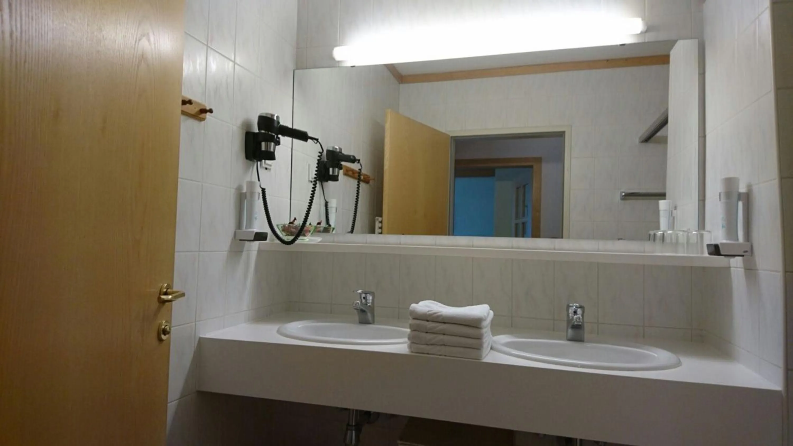 Bathroom in Appartementhotel Hechenberg