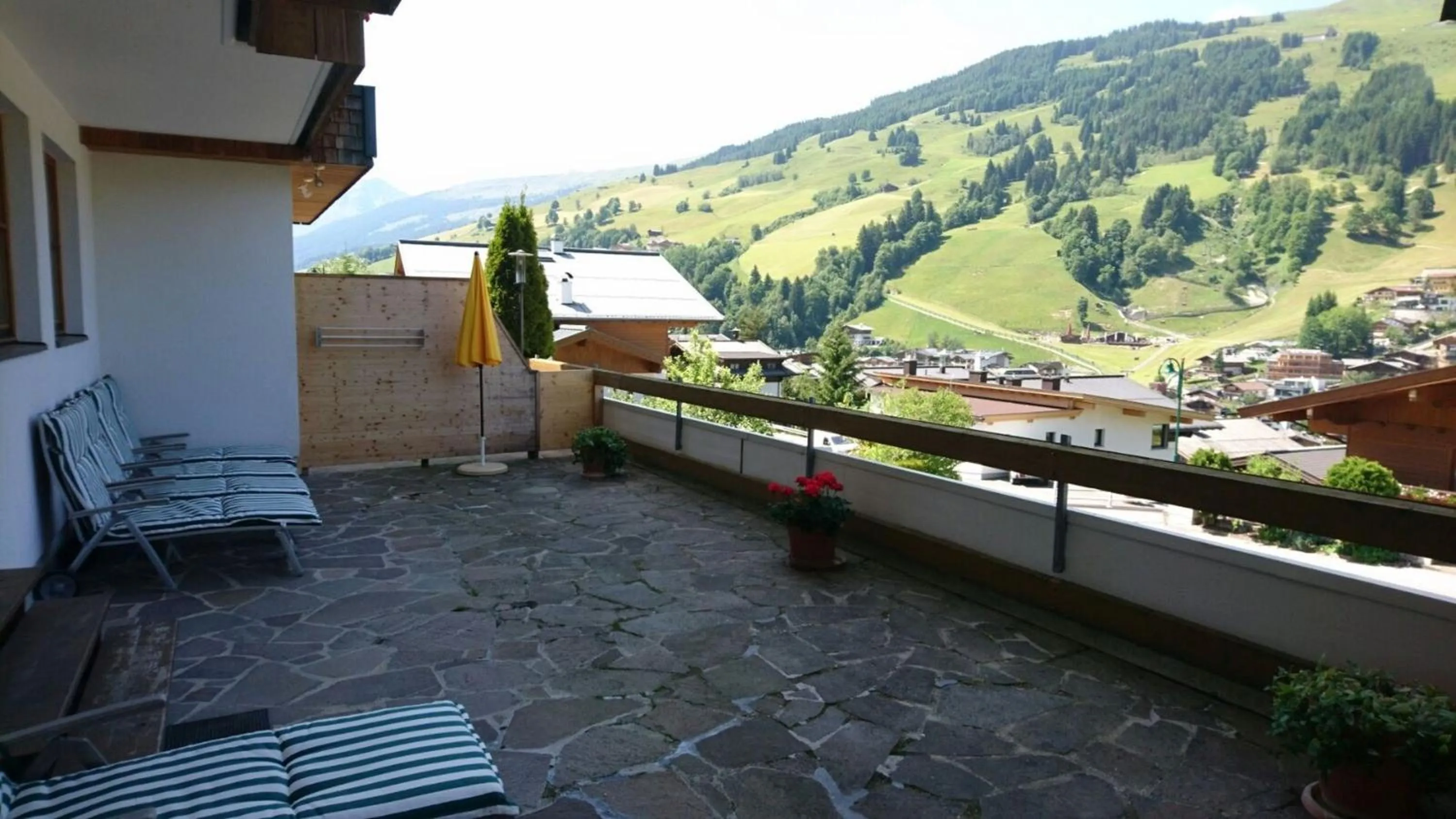 Balcony/Terrace in Appartementhotel Hechenberg