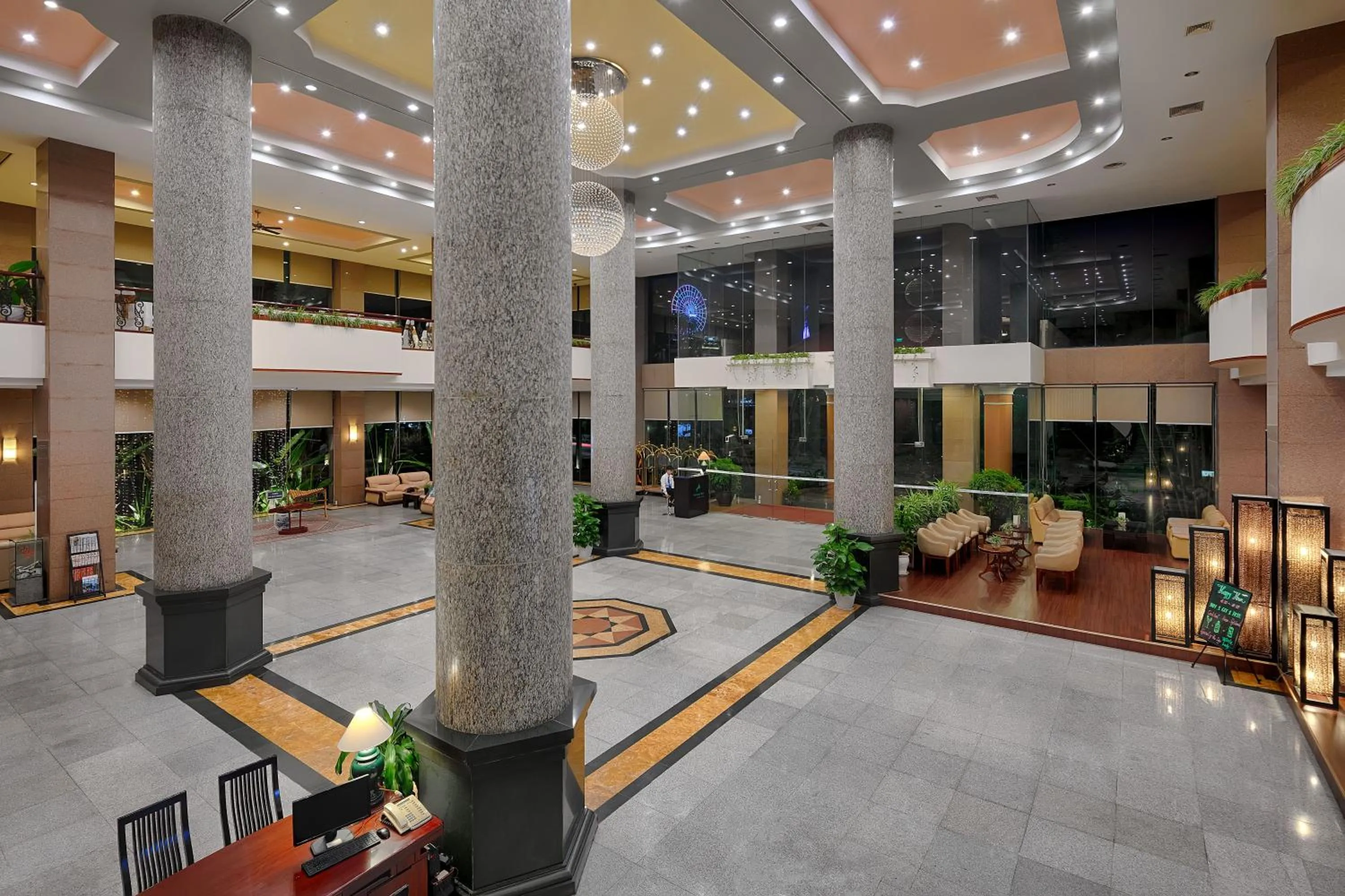 Lobby or reception in Halong Plaza Hotel
