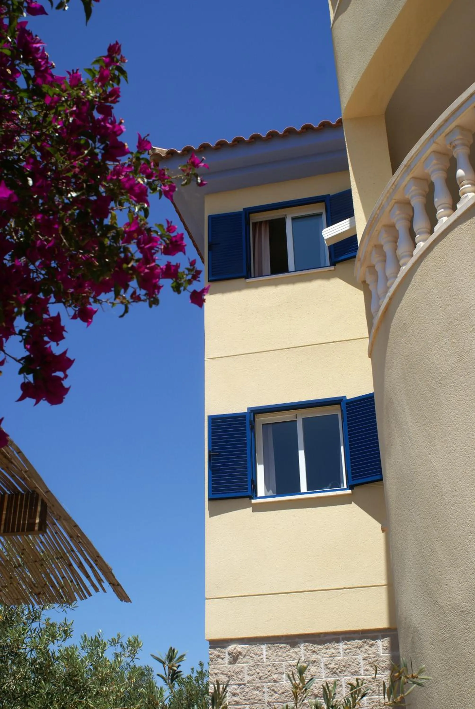 Facade/entrance in Hotel Mayarí Boutique Hotel