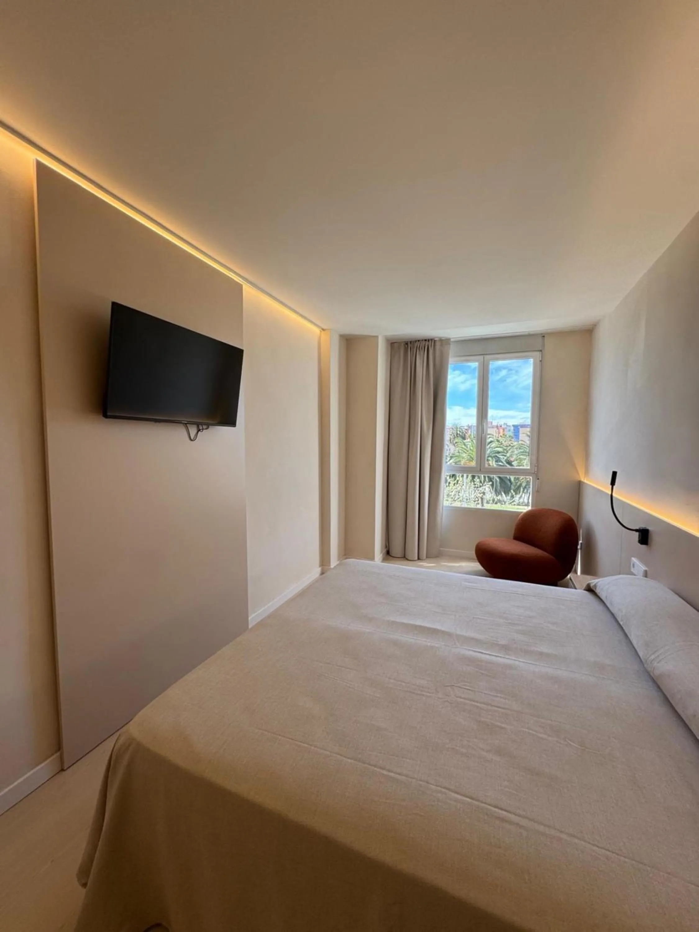 Photo of the whole room, Bed in El Globo