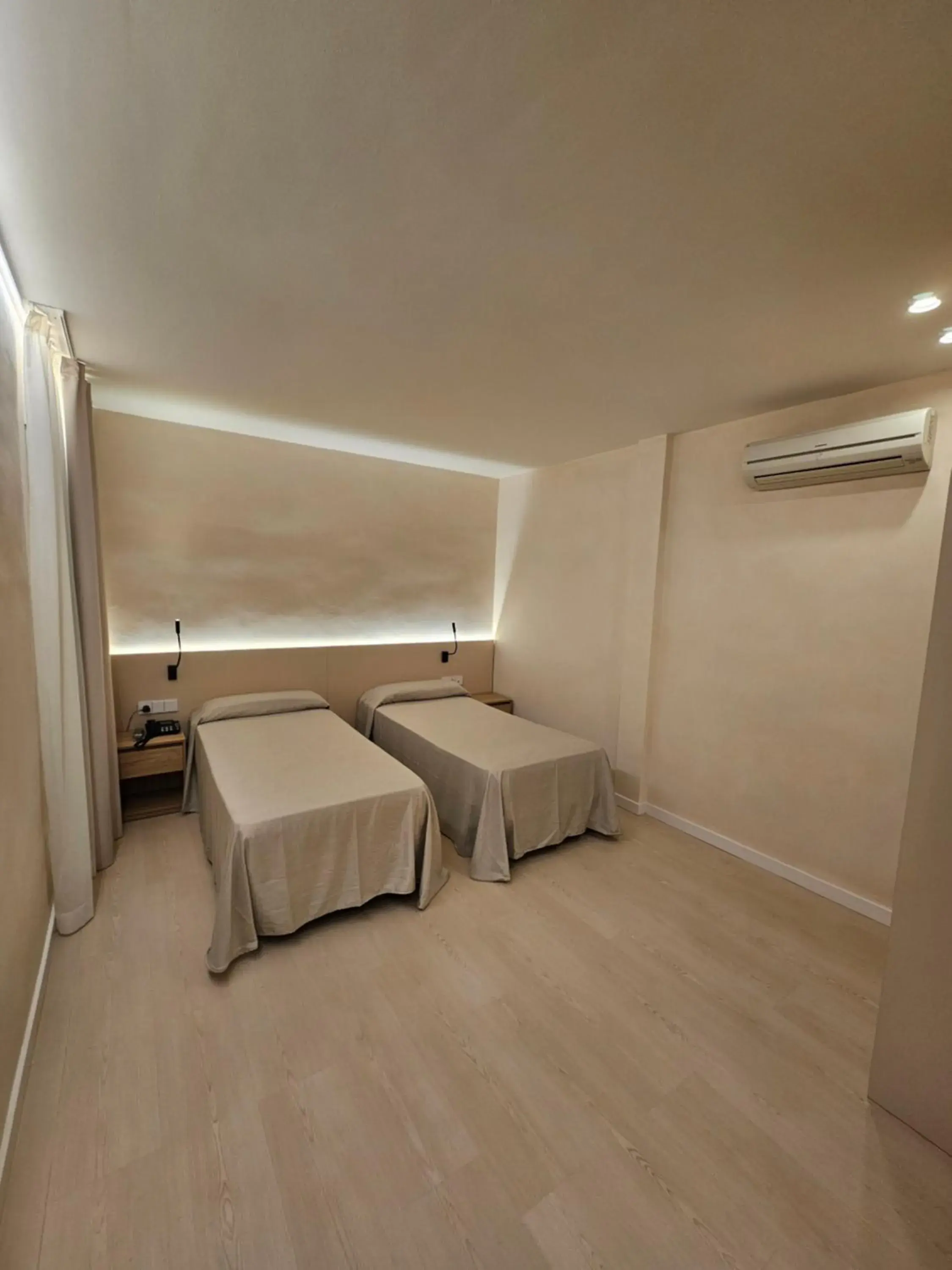 Double Room in El Globo Double Room in El Globo