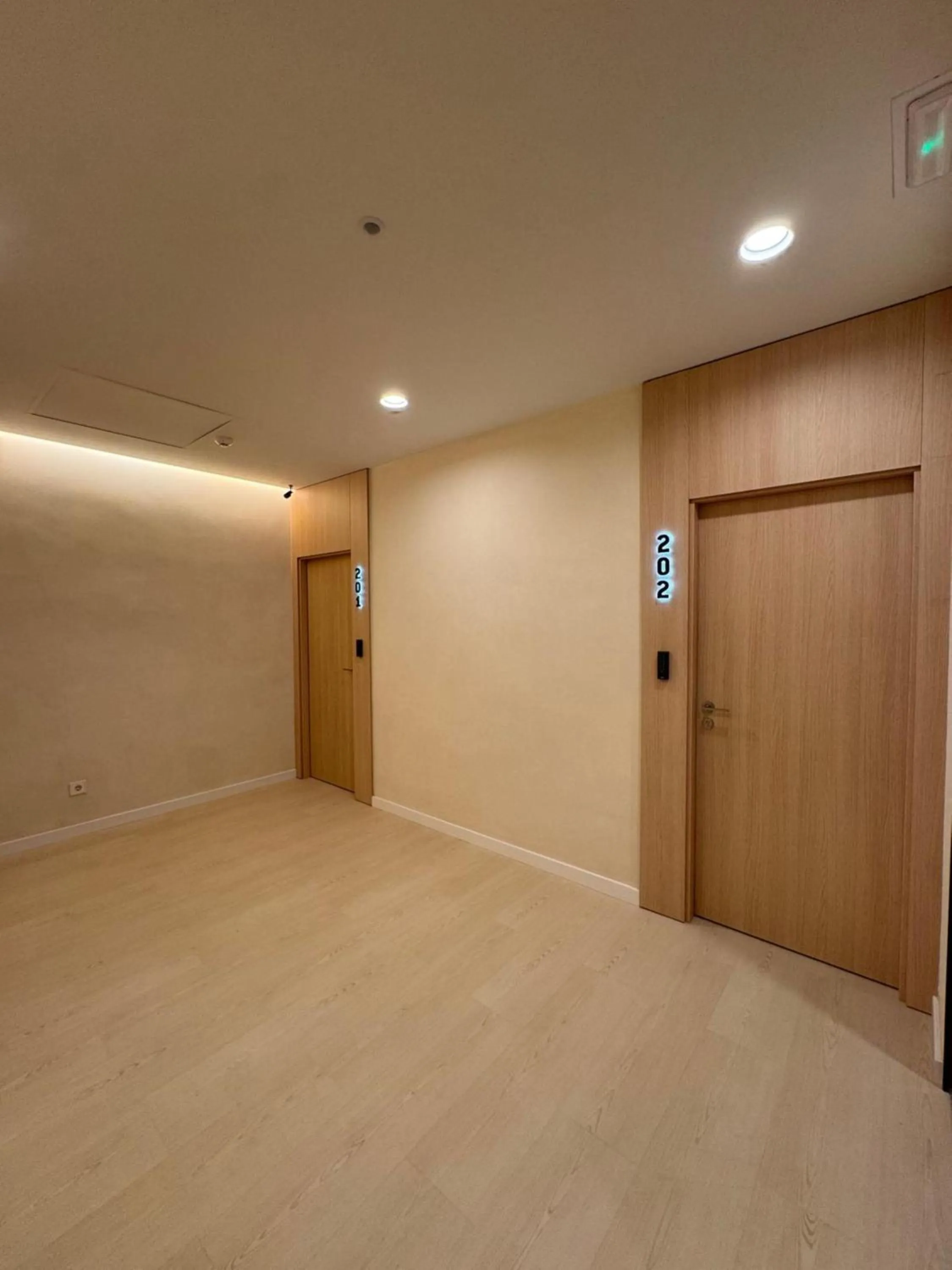 Property building in El Globo