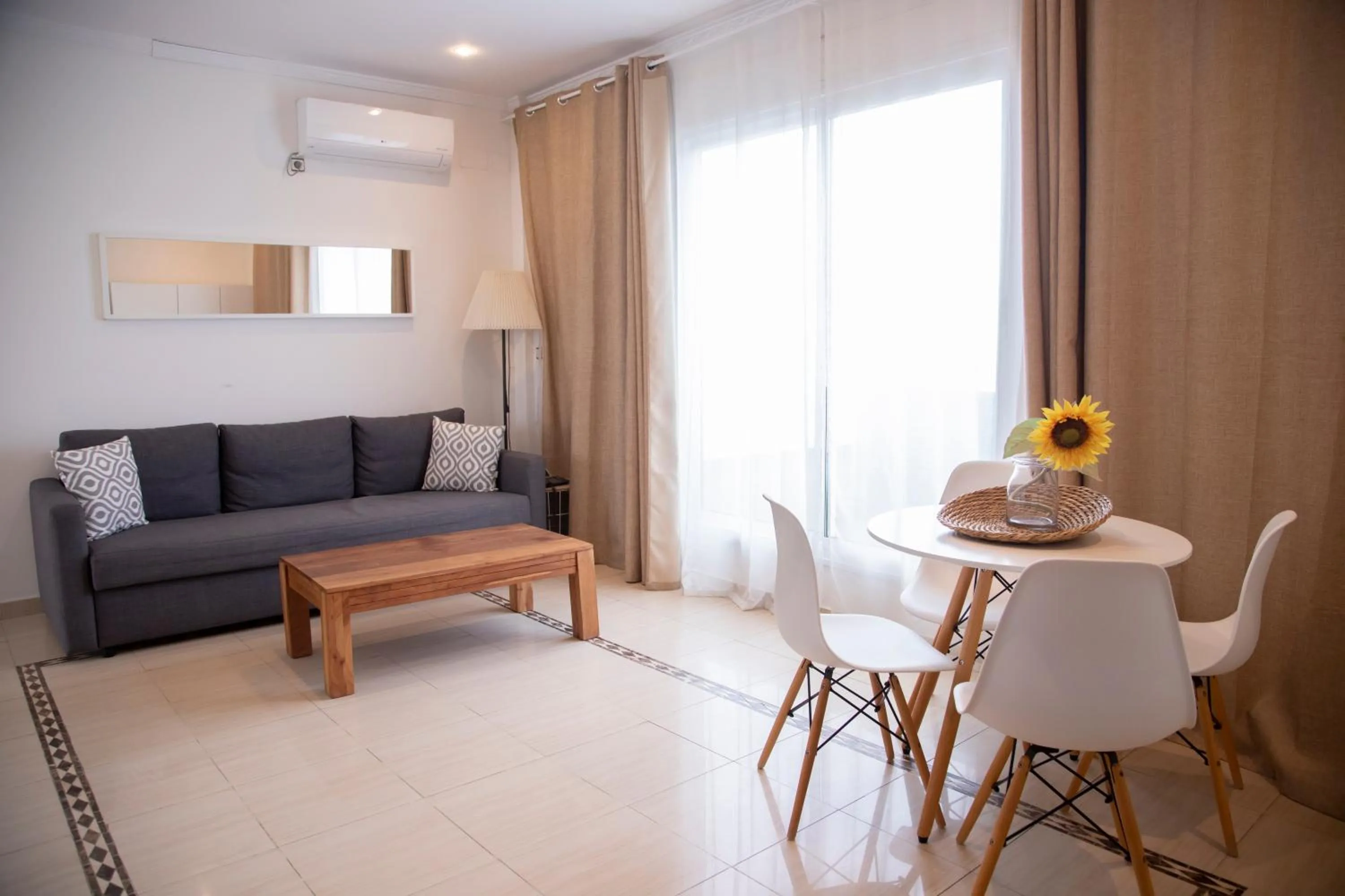 Living room in El Globo