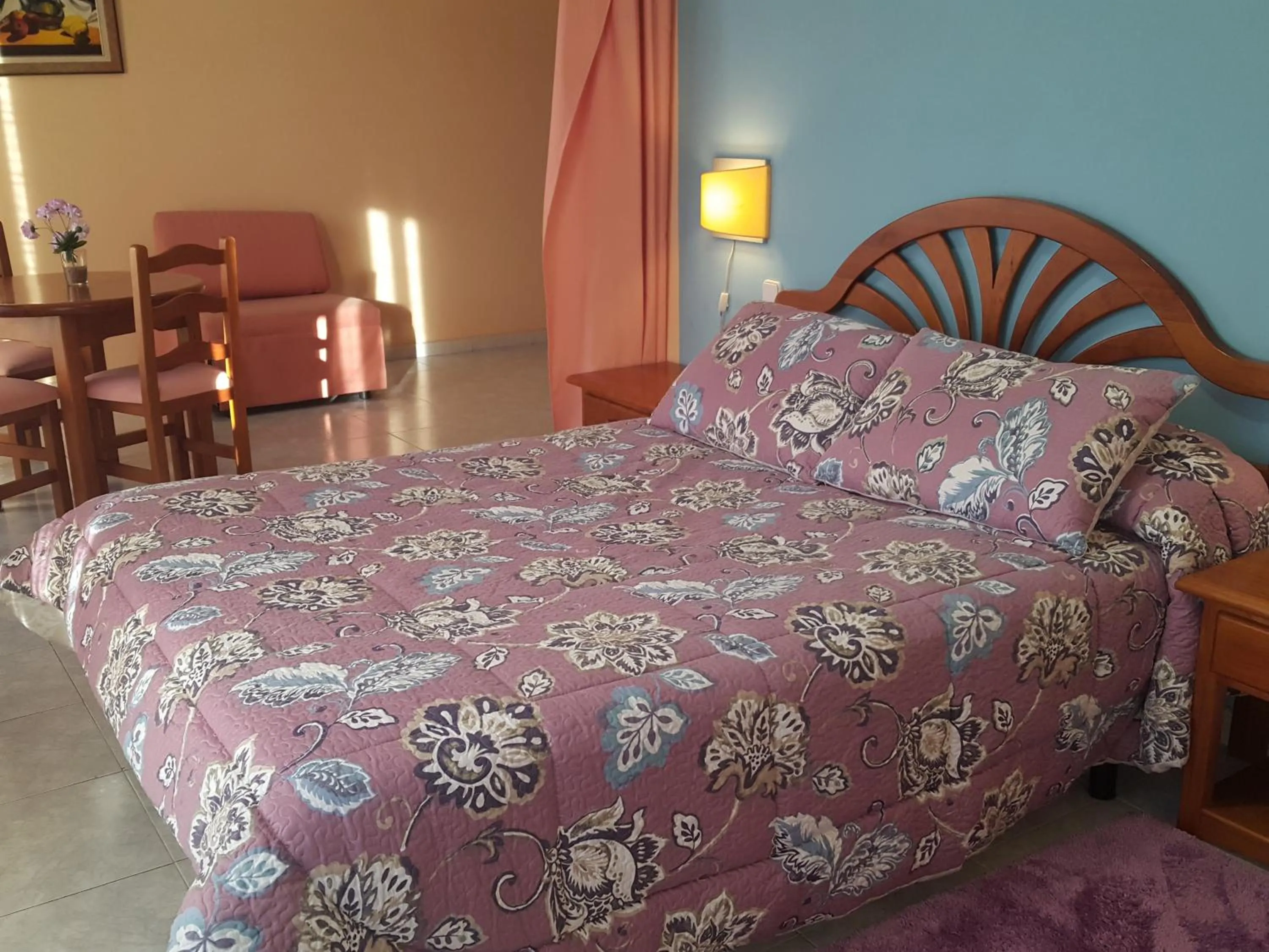 Bed in Hotel Laberinto
