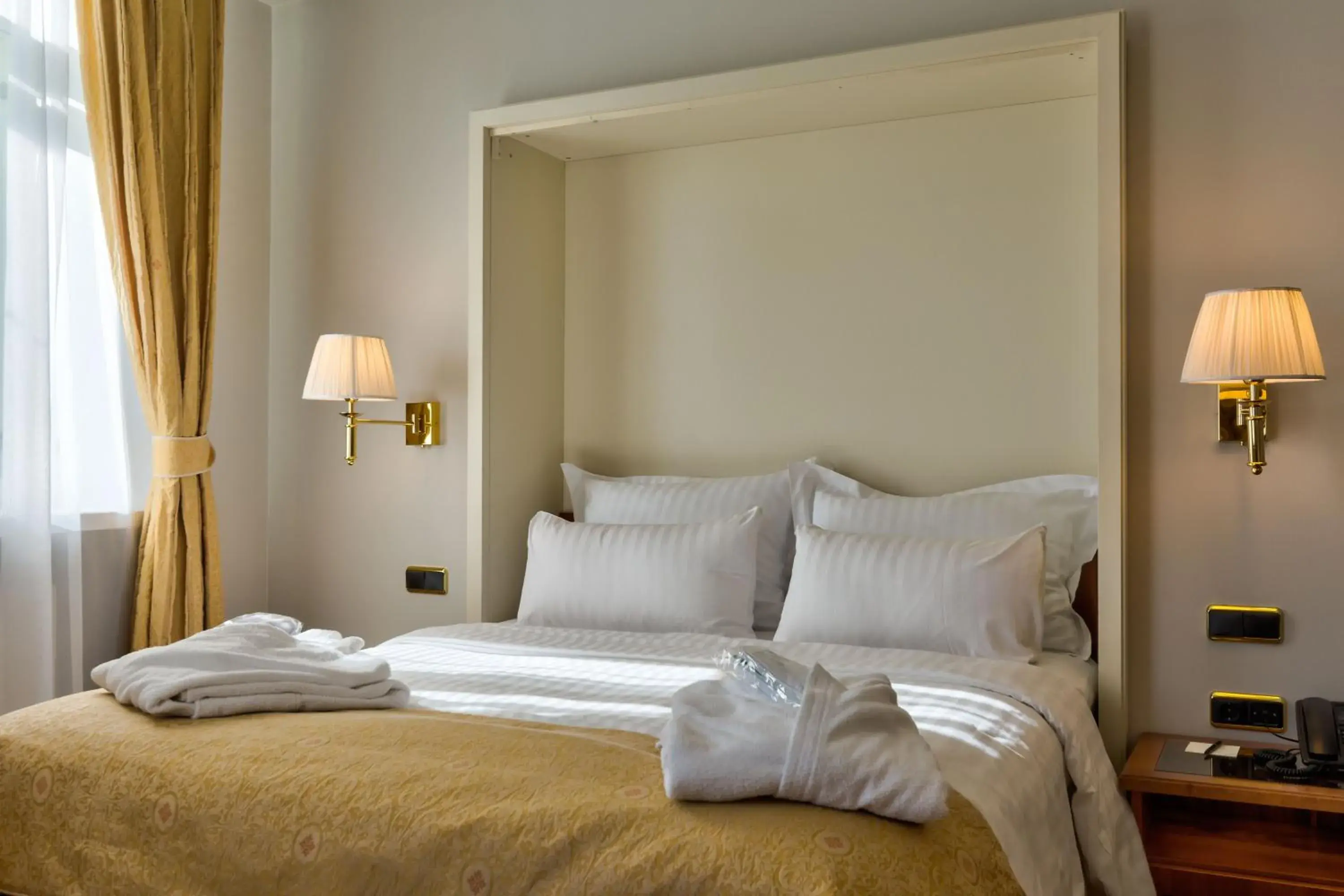 Property building, Bed in My City Hotel Property building, Bed in My City Hotel