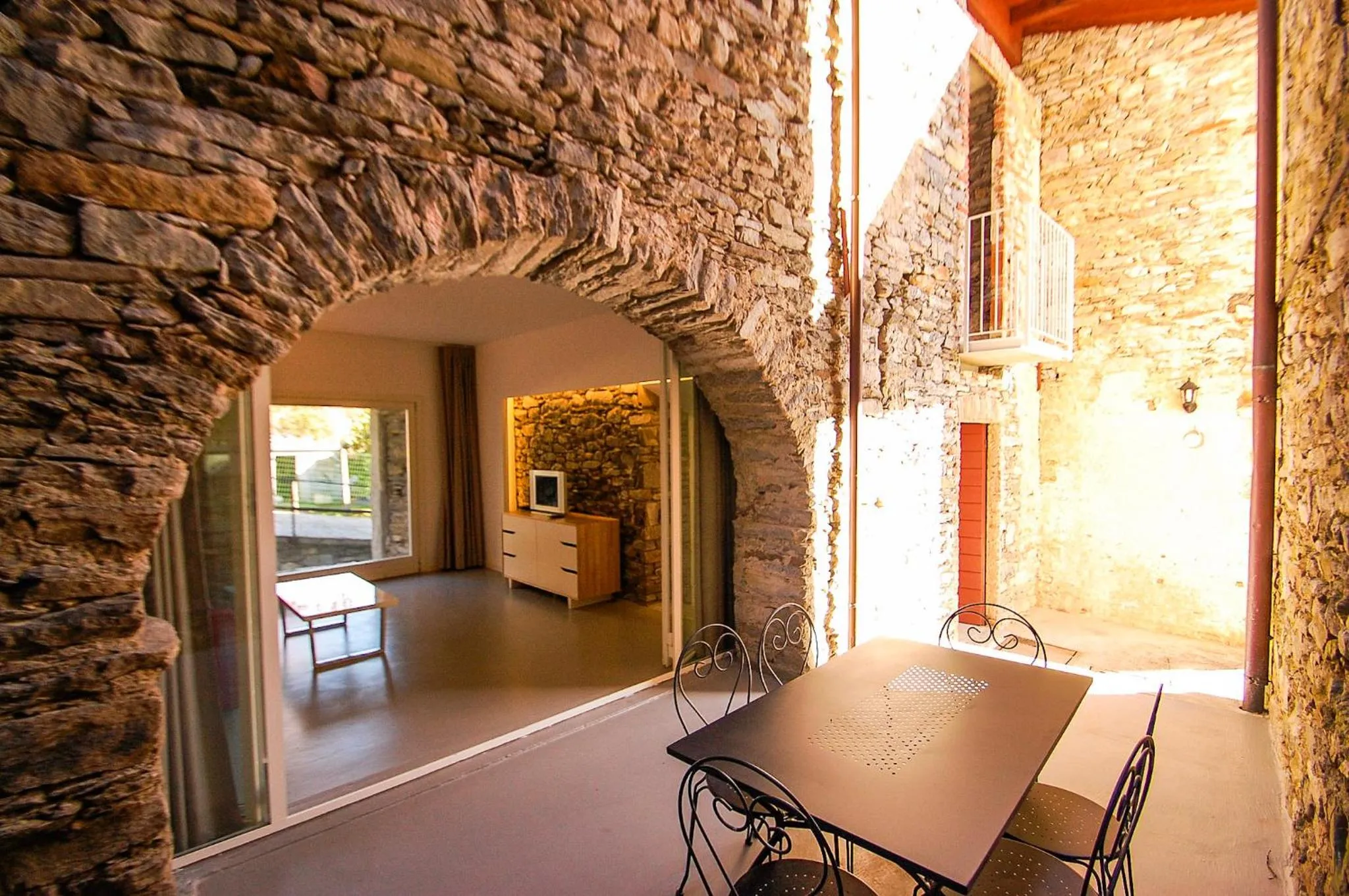 Balcony/Terrace in Rustico Moderno