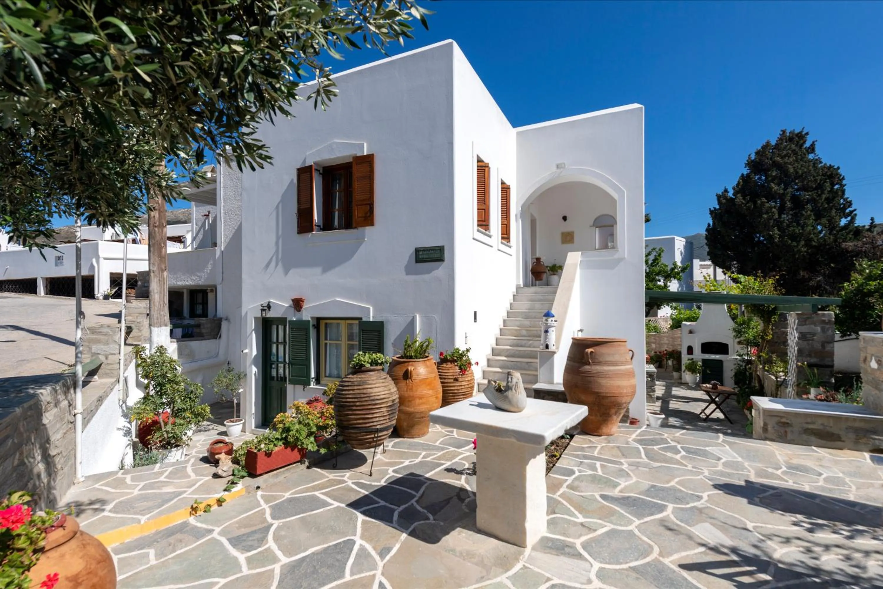 Property building in Margarita Studios