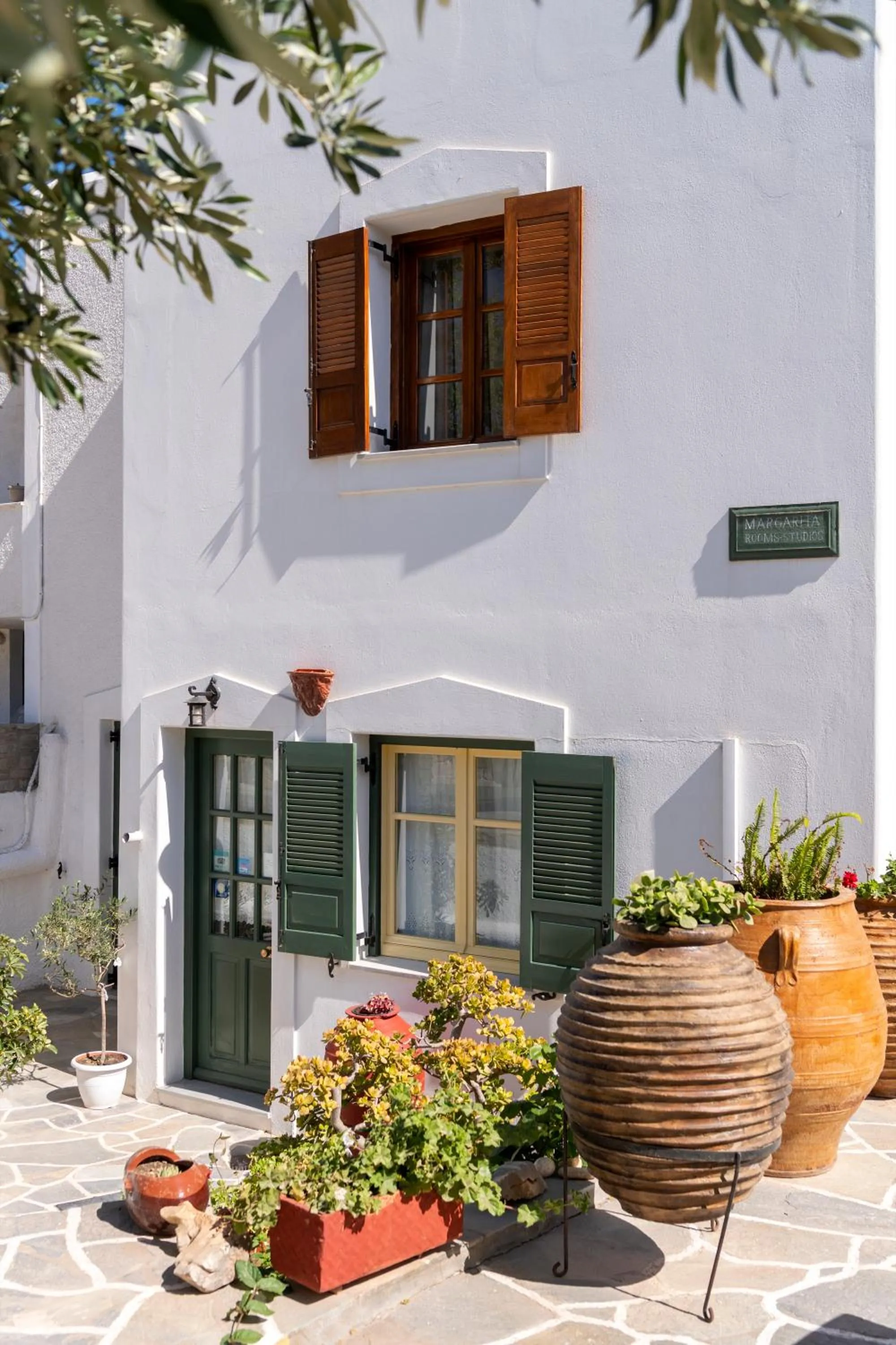 Property building in Margarita Studios