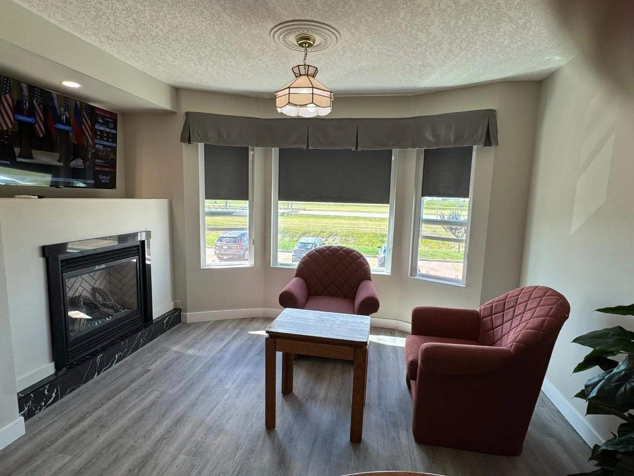 TV and multimedia in Western Budget Motel Leduc #3