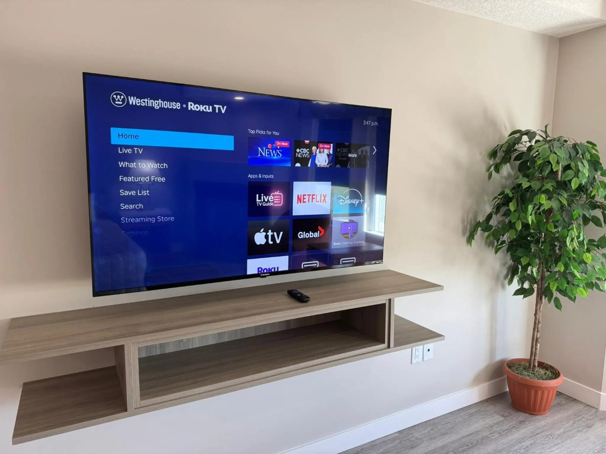 TV and multimedia in Western Budget Motel Leduc #3