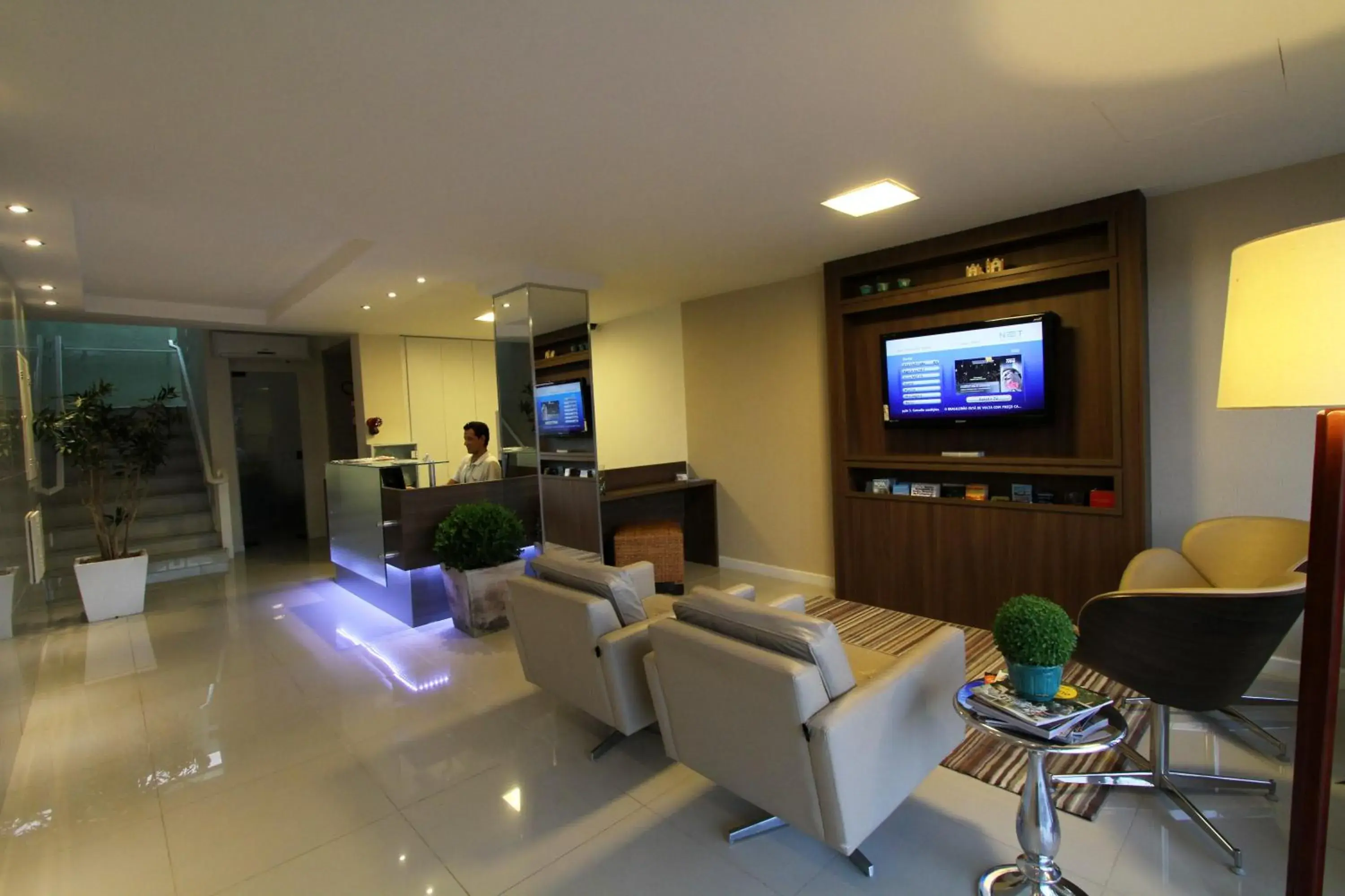 Communal lounge/ TV room in Hotel Don Zepe Communal lounge/ TV room in Hotel Don Zepe