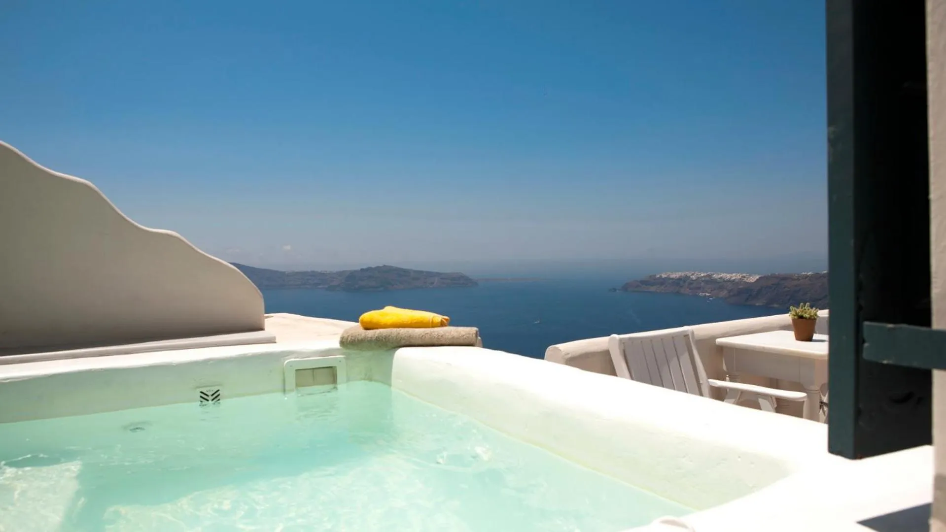 Sea view in Amaze Suites