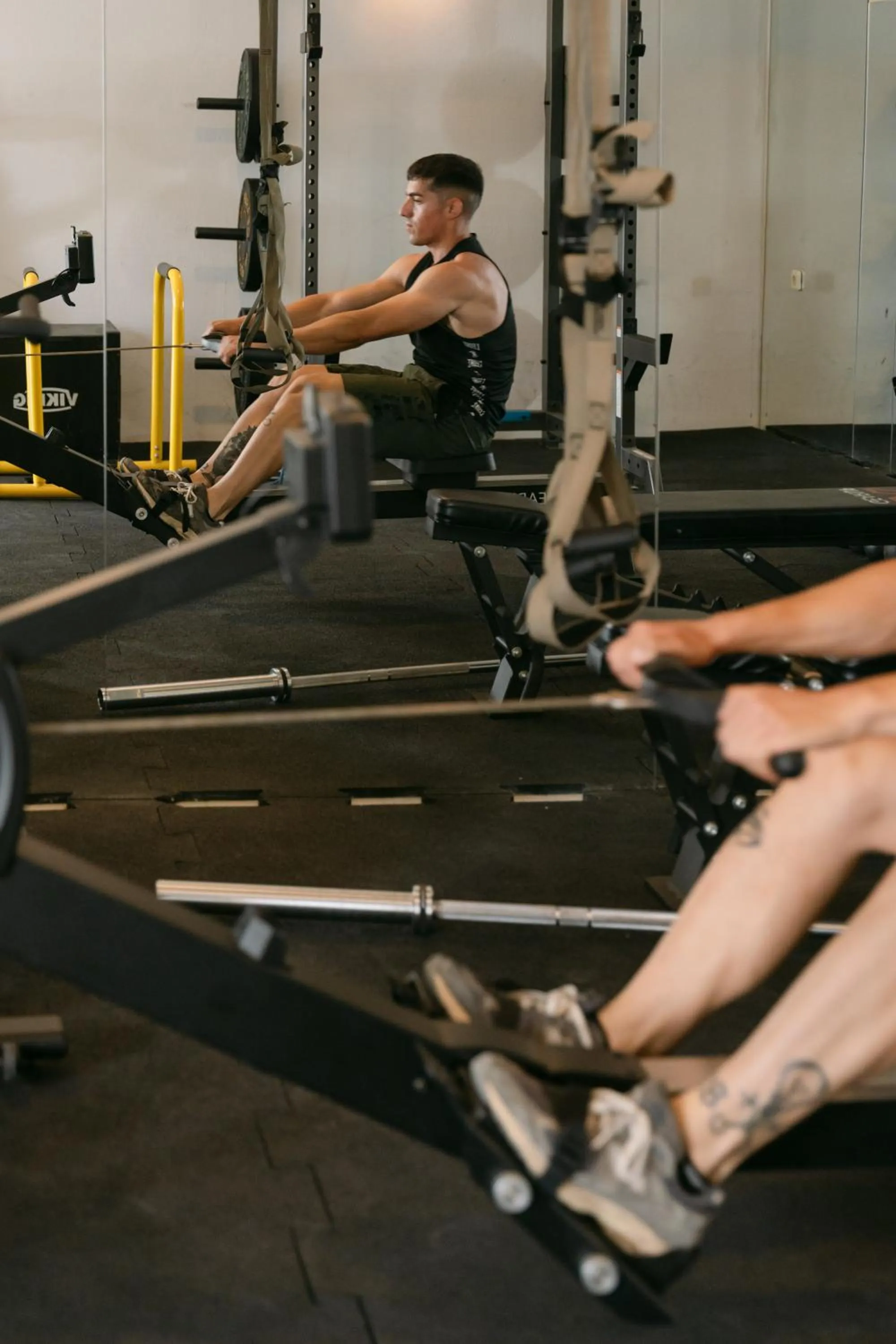 Fitness centre/facilities in Pnoi Hotel