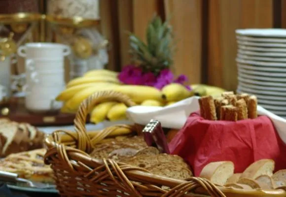 Food and drinks in Kymata Hotel