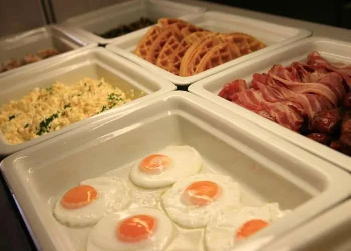 Food and drinks in Kymata Hotel