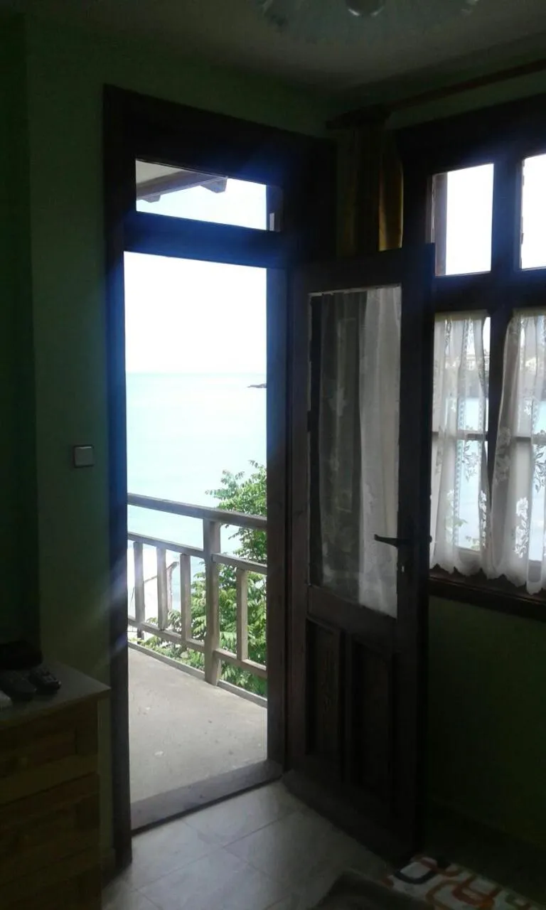 Agalina Sea House