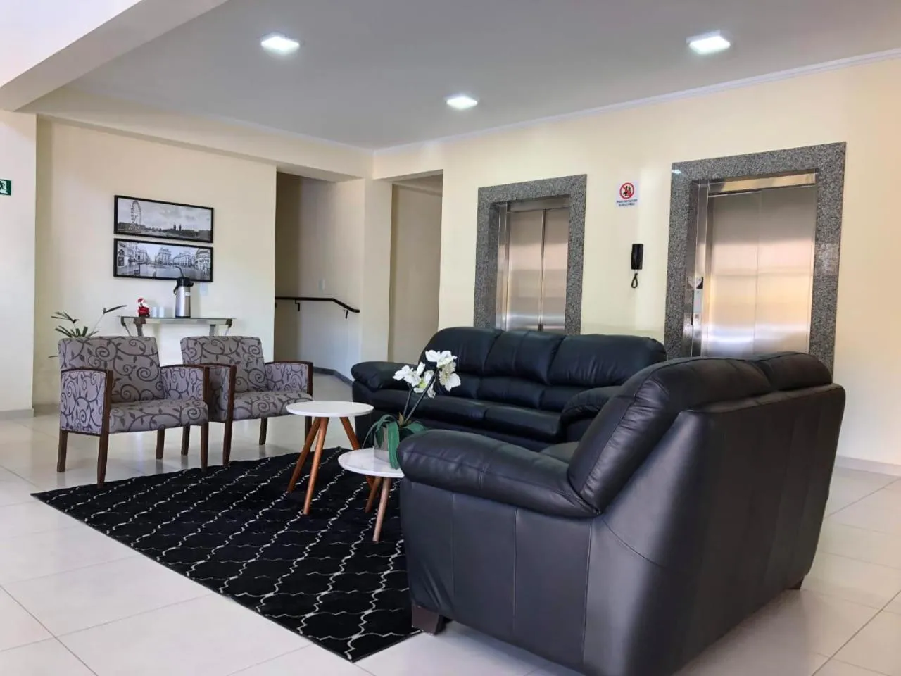 Lobby or reception in Hotel Martins