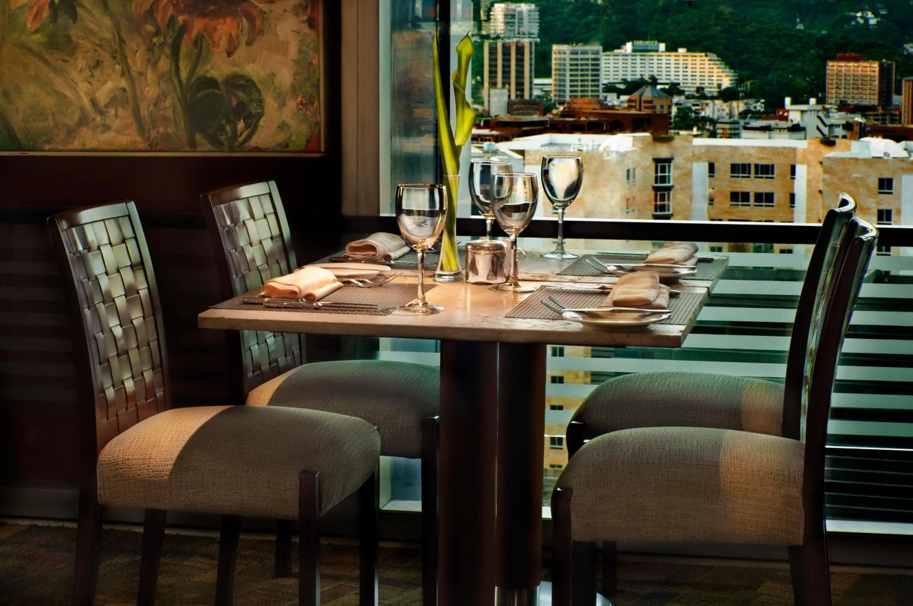 Restaurant/places to eat in Lidotel Caracas