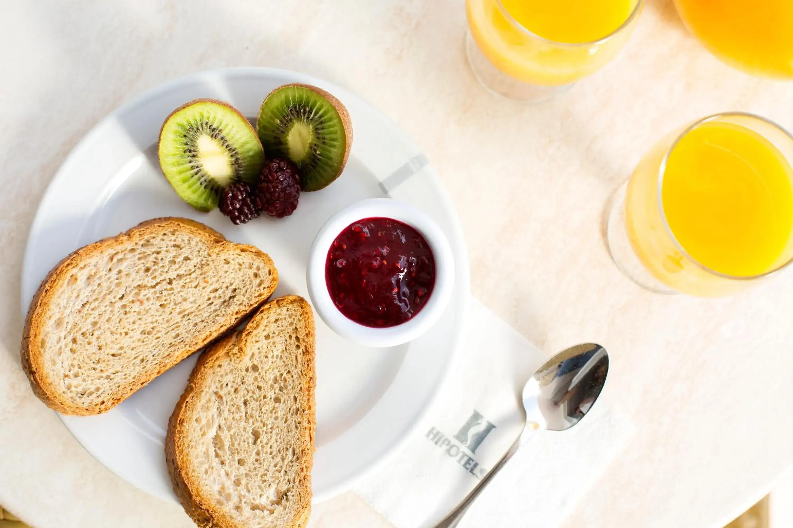 Food close-up in Hipotels Bahía Grande Aparthotel Food close-up in Hipotels Bahía Grande Aparthotel