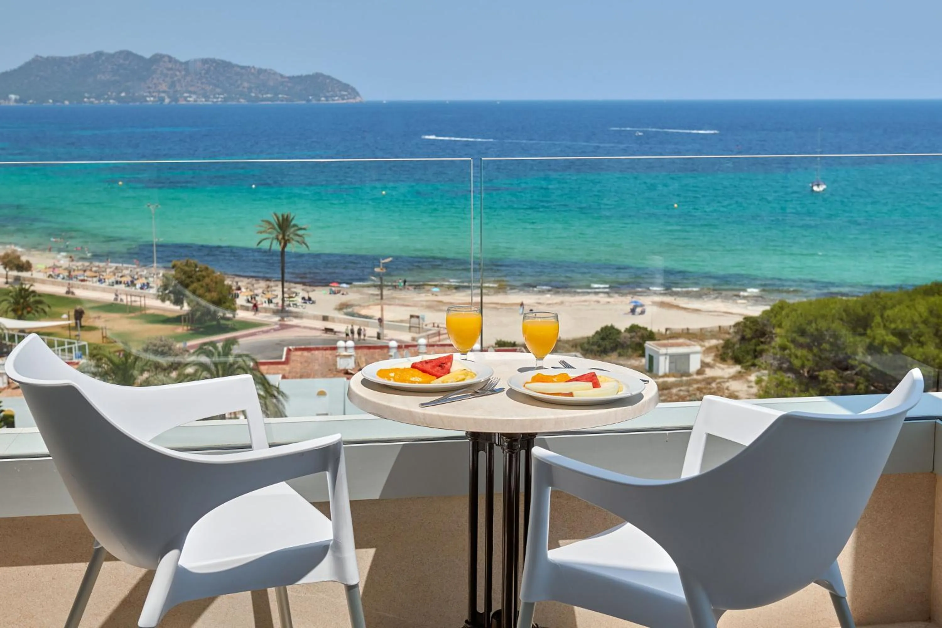 Natural landscape in Hipotels Bahía Grande Aparthotel