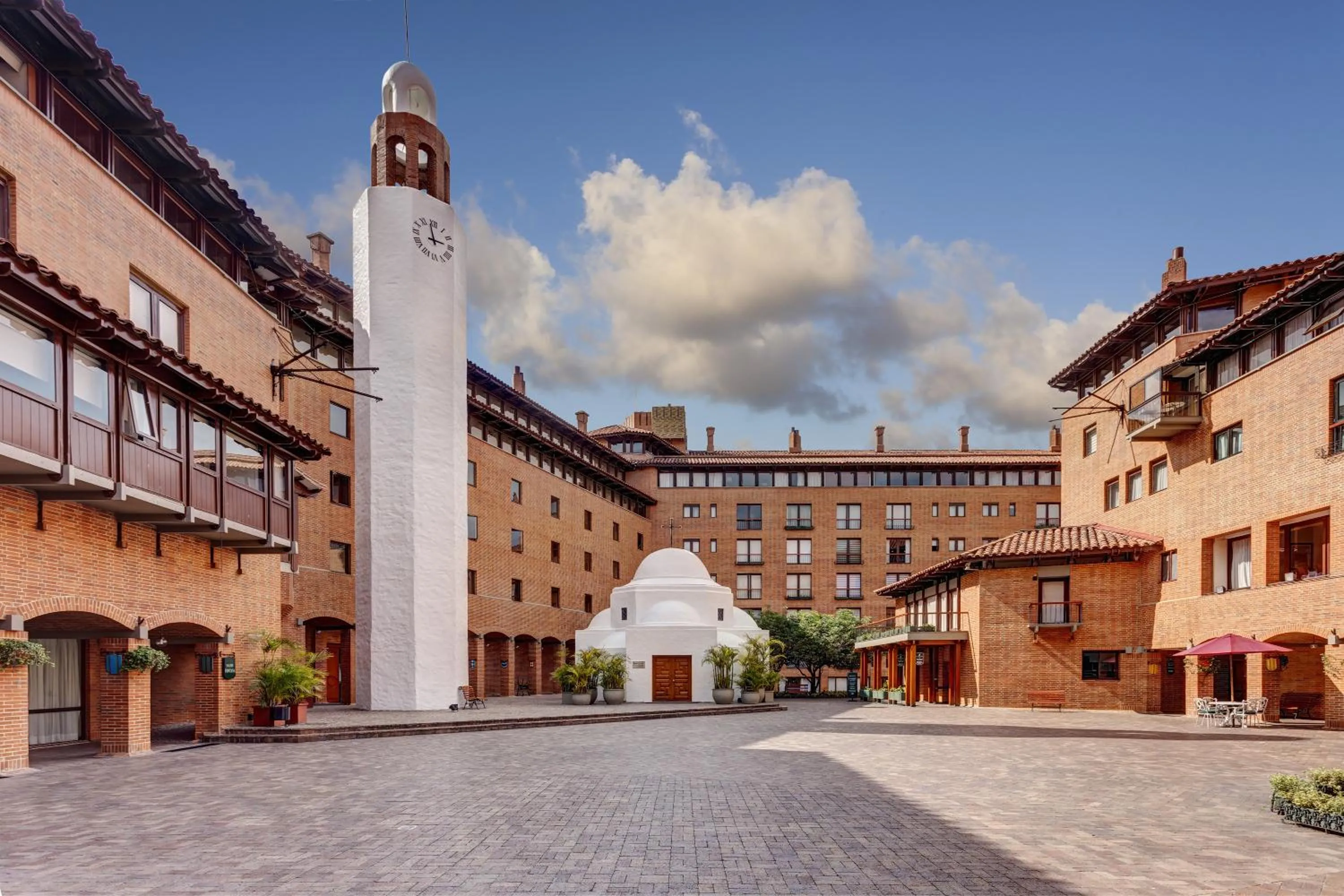 Area and facilities in Hotel Estelar La Fontana