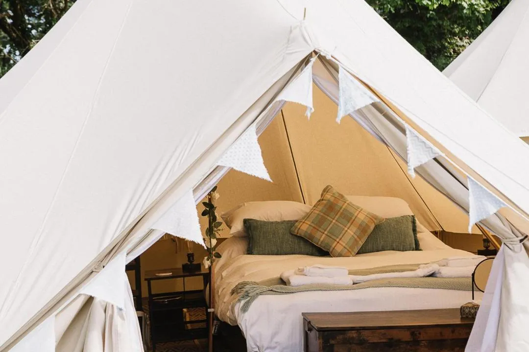 Bedroom, Bed in The Three Tuns