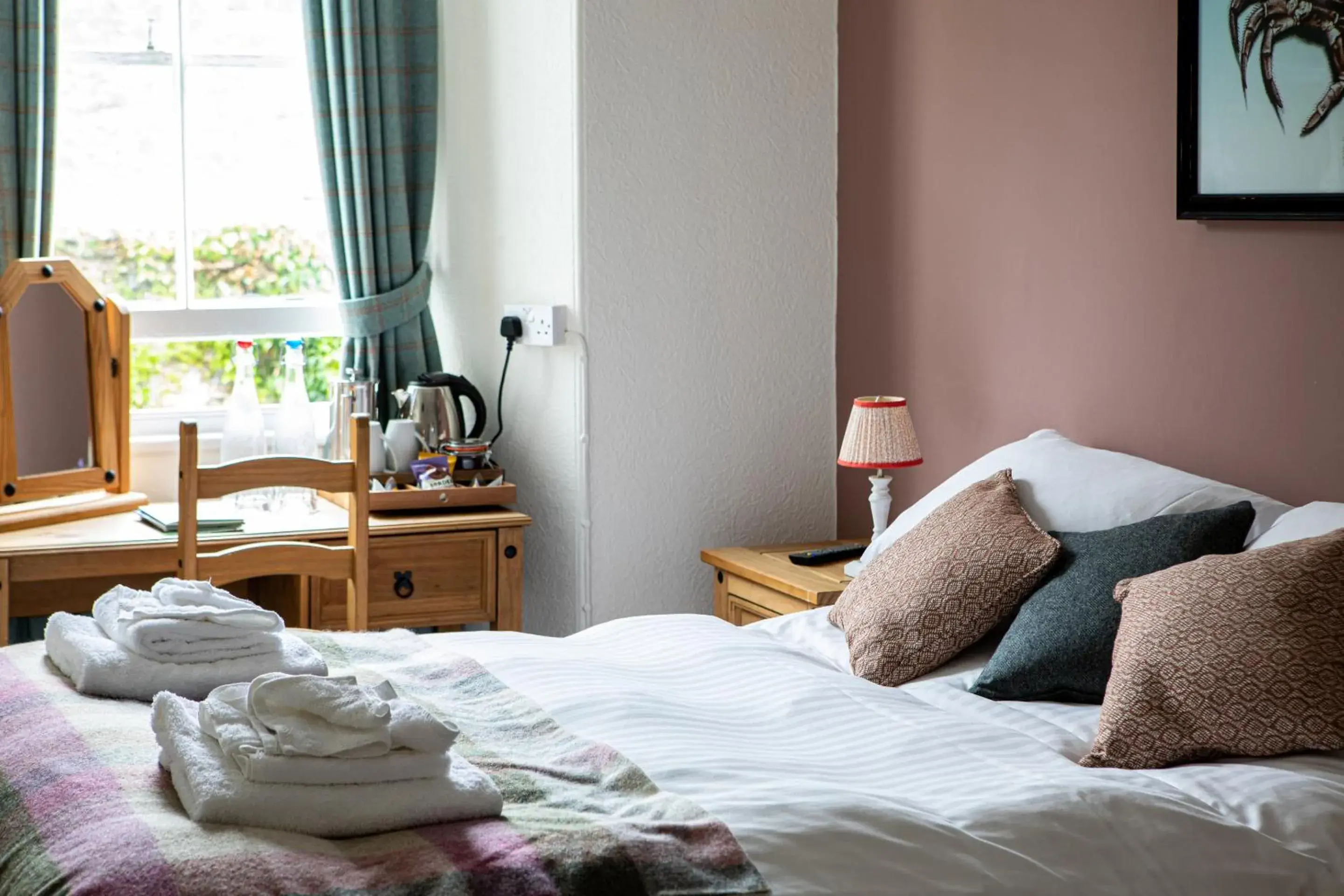 Superior Twin Room in The Three Tuns Superior Twin Room in The Three Tuns