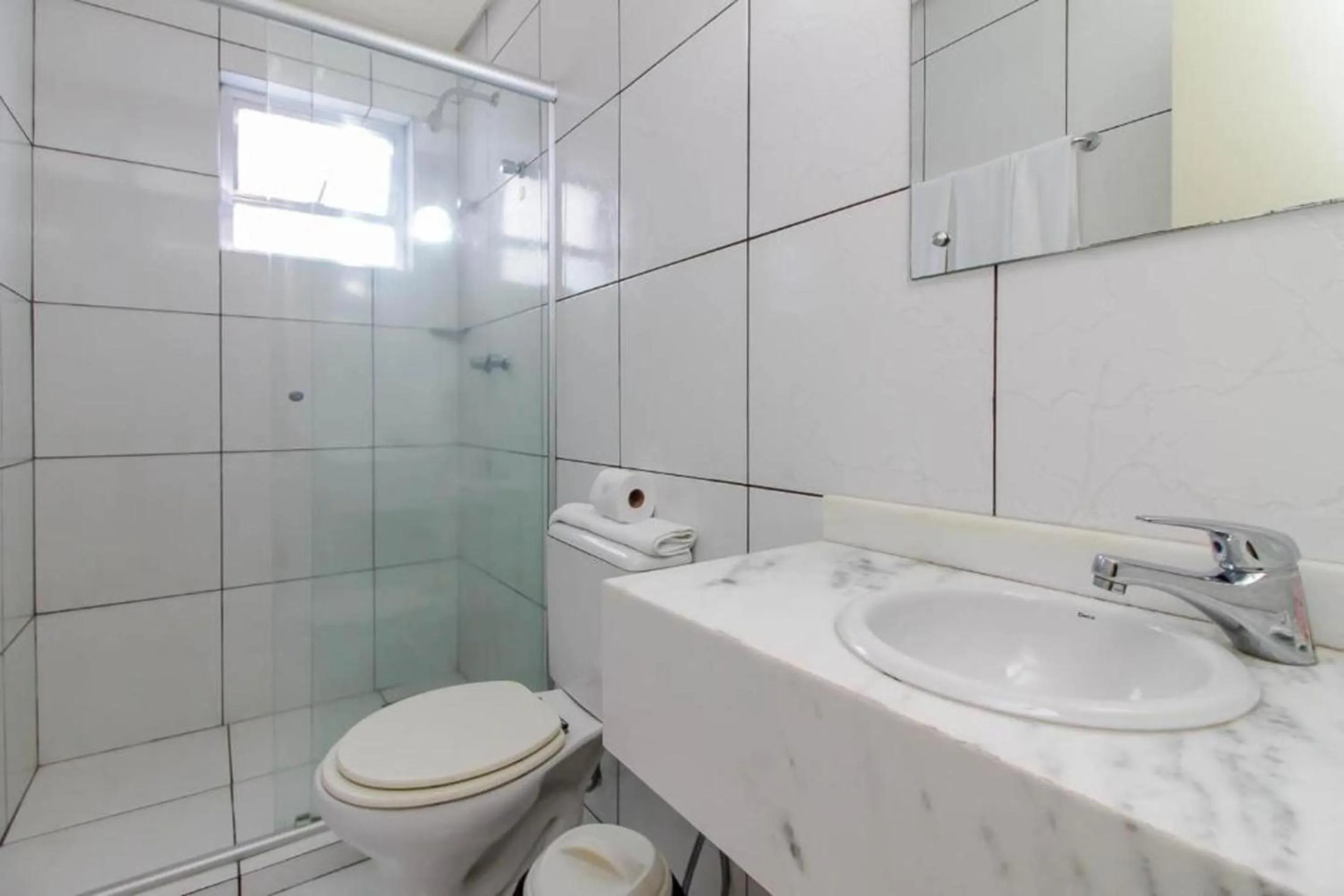 Shower in Coral Express, próximo a Hospital Mae de Deus, IPIRANGA Instituto de Cardiologia