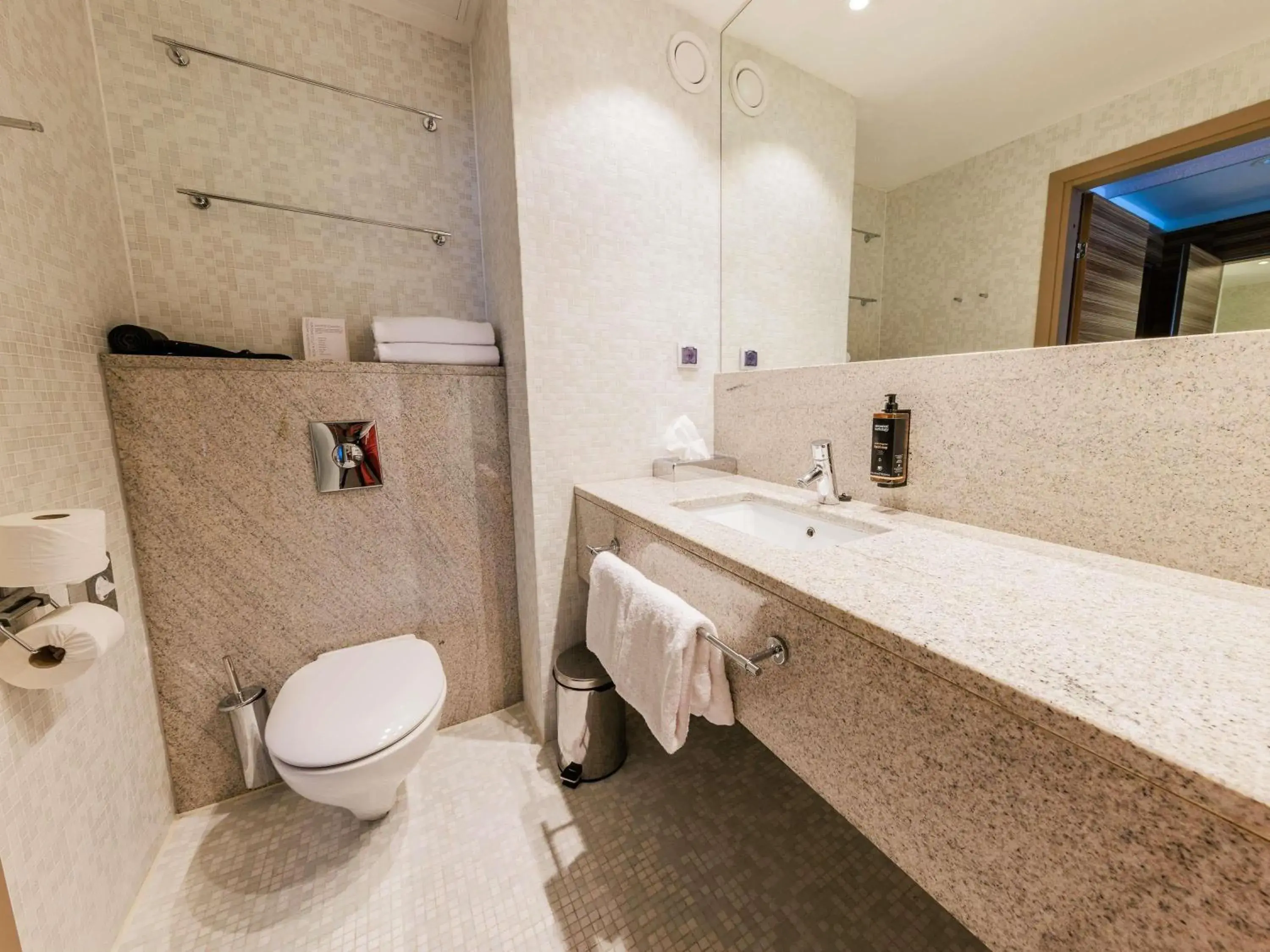 Bedroom in Mercure Tallinn Bedroom in Mercure Tallinn