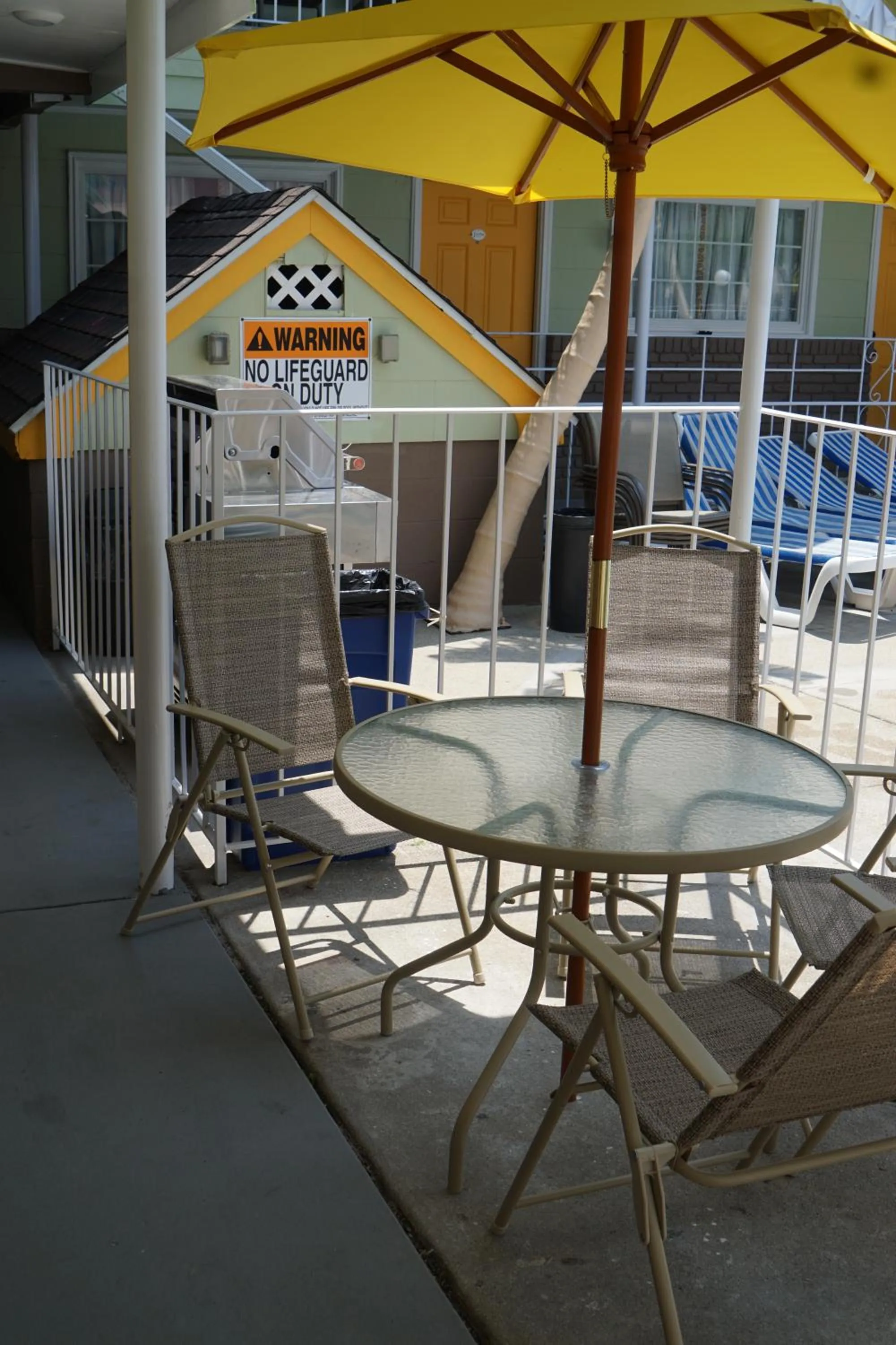 Balcony/Terrace in Sunrise Inn