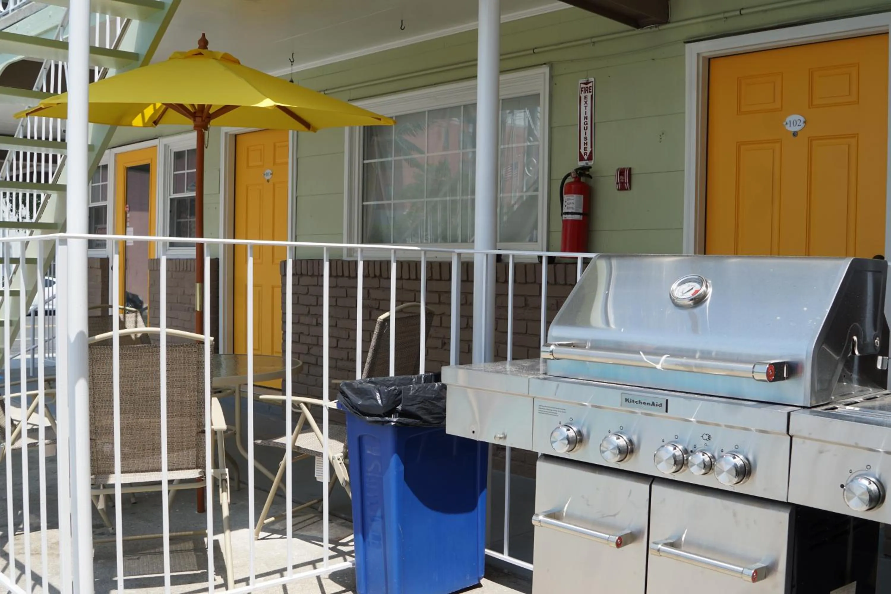 BBQ facilities in Sunrise Inn