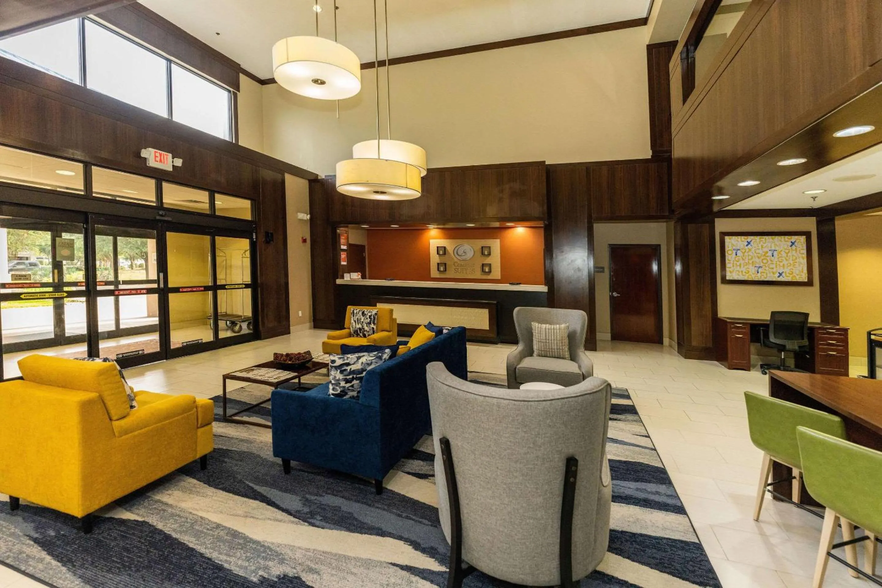 Lobby or reception in Comfort Suites Houston West at Clay Road