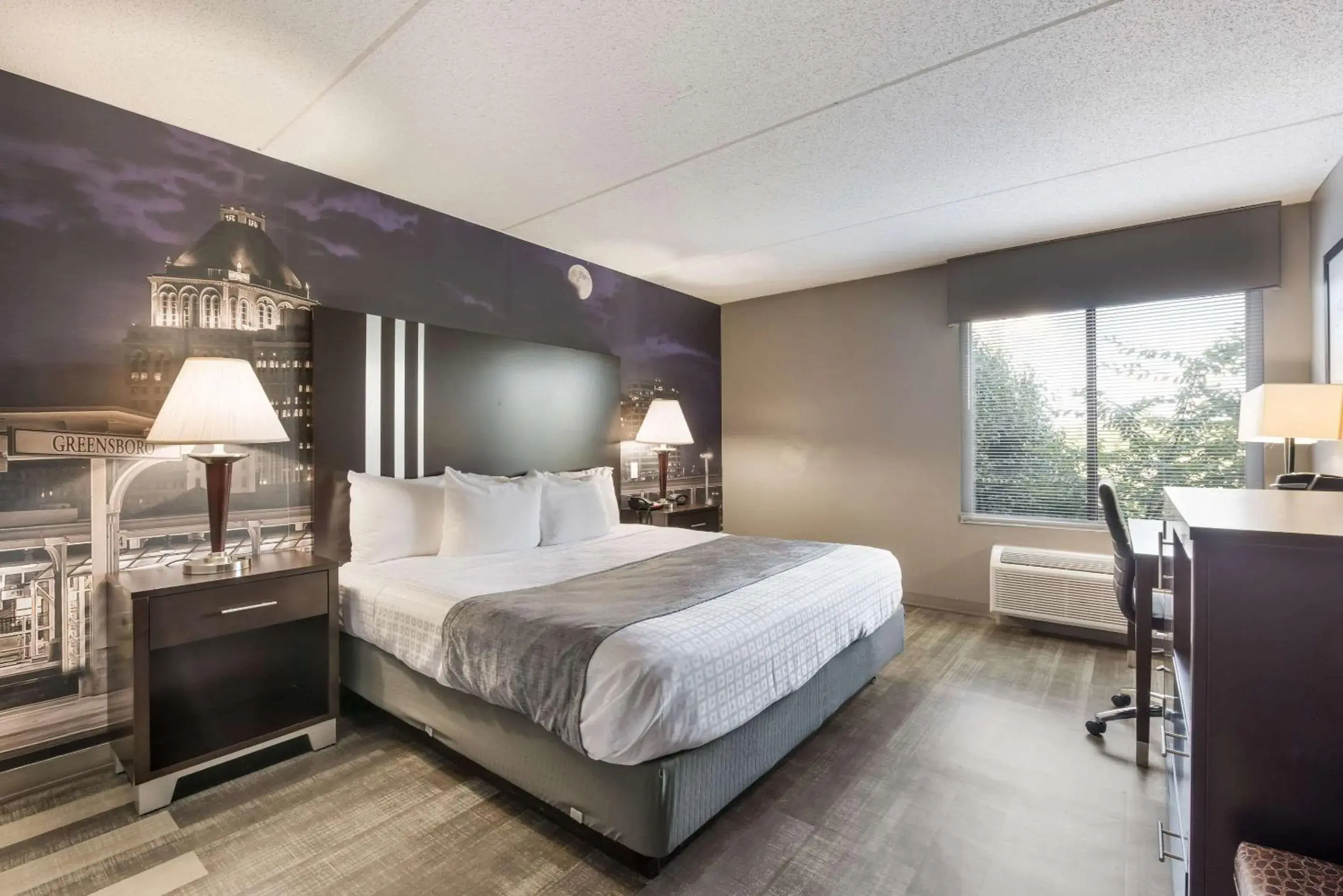 Bedroom, Bed in Clarion Pointe Greensboro Airport Bedroom, Bed in Clarion Pointe Greensboro Airport