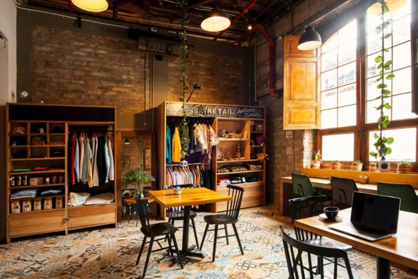 Seating area in Socialtel Candelaria Bogotá