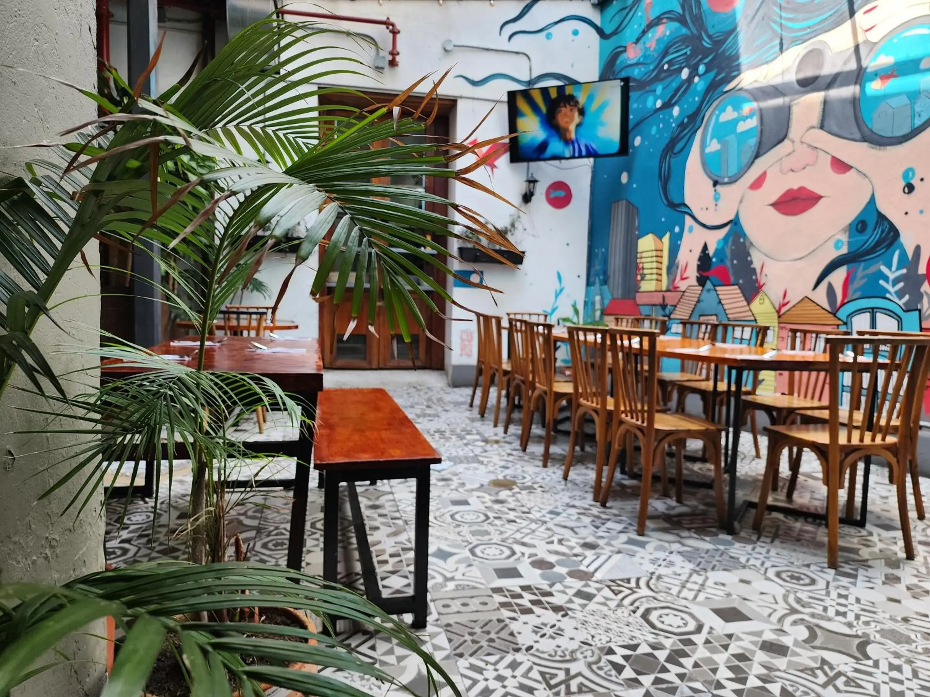 Restaurant/places to eat in Delgadillo Hotel by Socialtel Restaurant/places to eat in Delgadillo Hotel by Socialtel